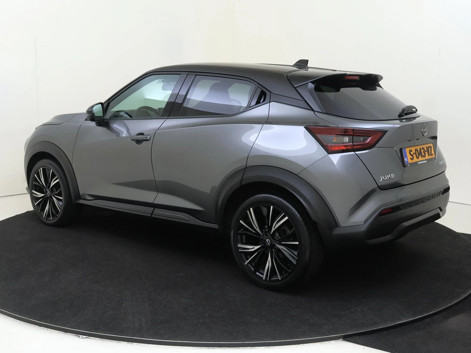 Nissan-Juke-image-2