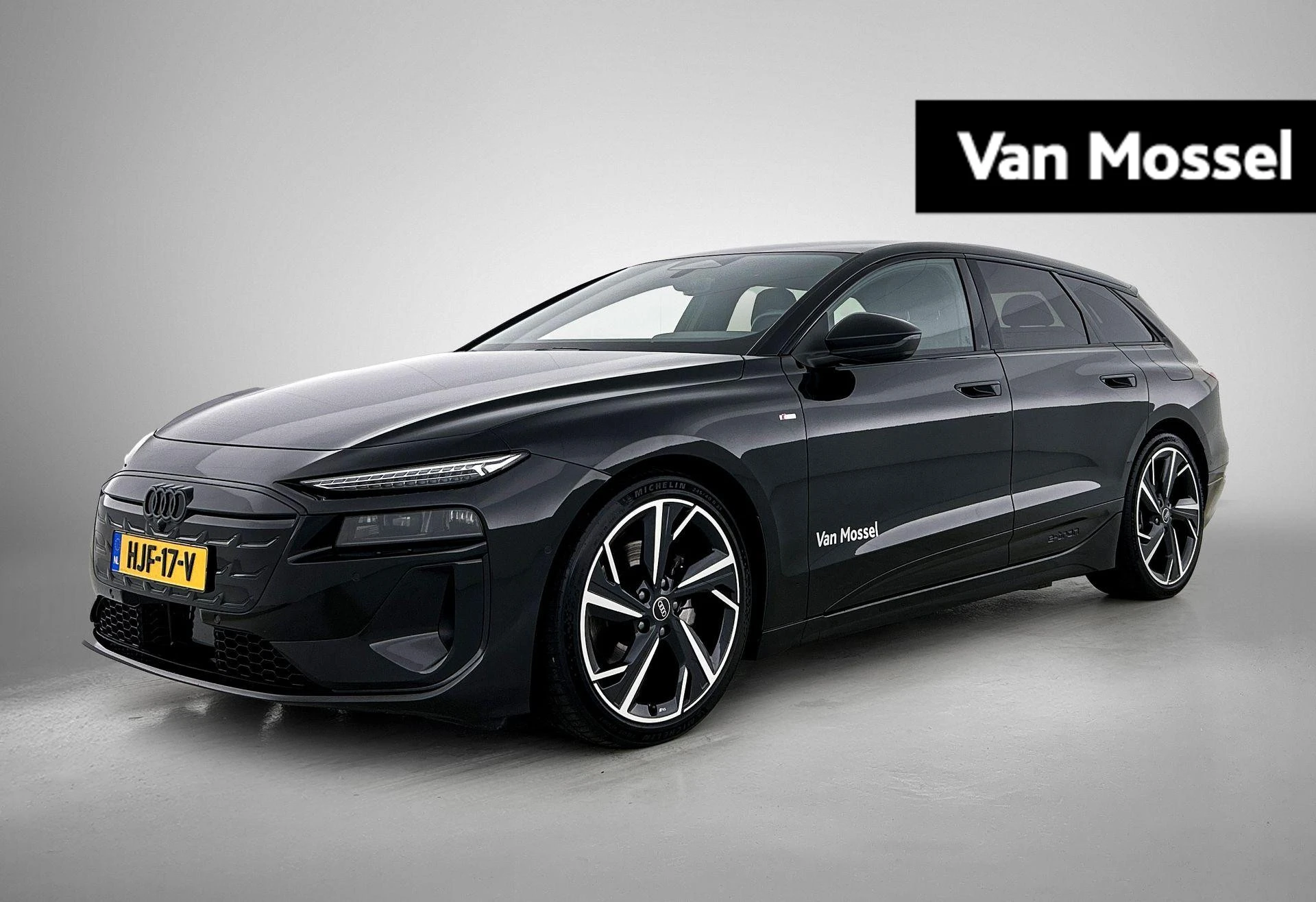 Audi-A6 Avant e-tron-image-0