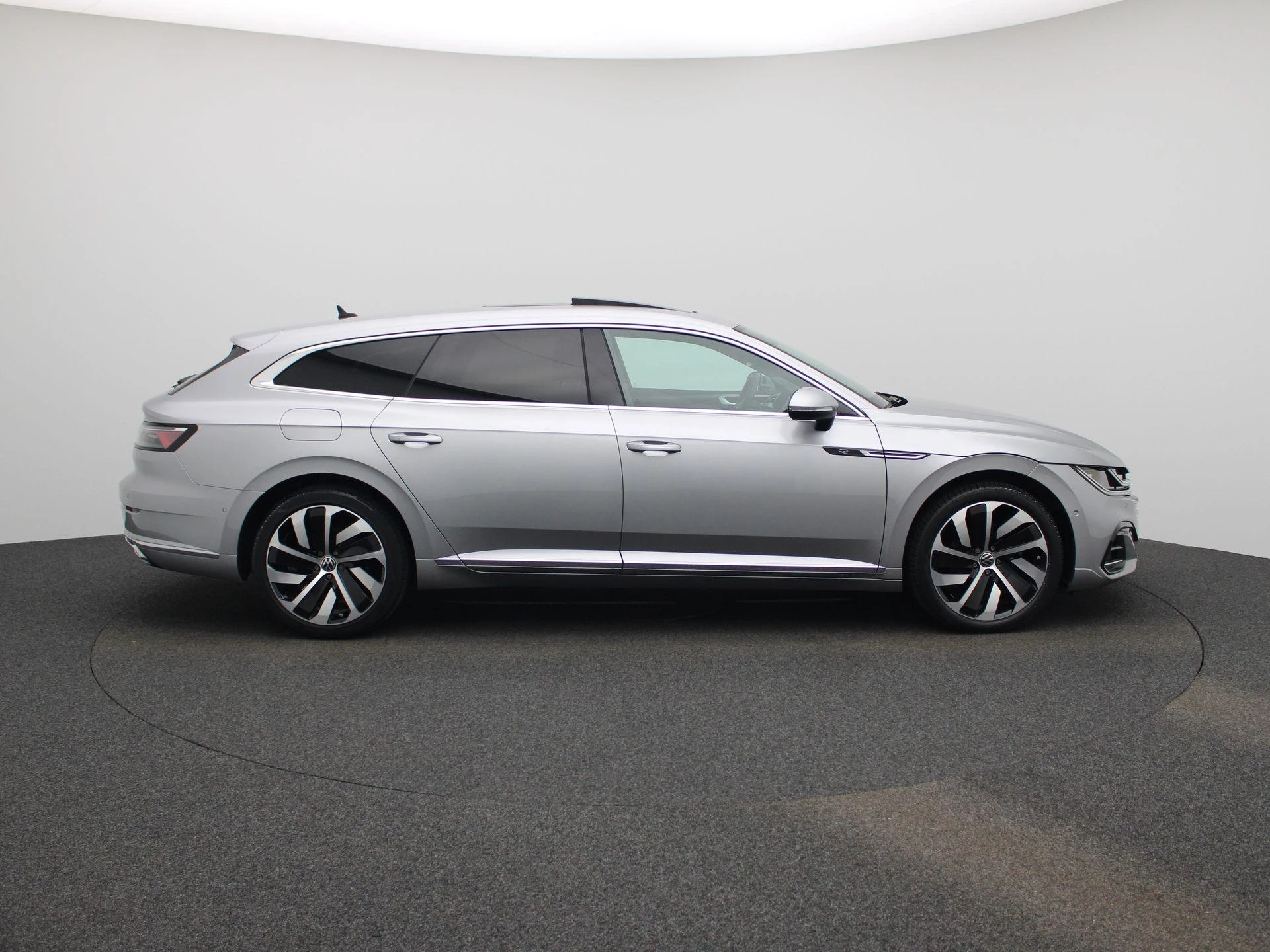 Volkswagen Arteon Shooting Brake 1.4 TSI eHybrid R-Line Business+ 218 PK|