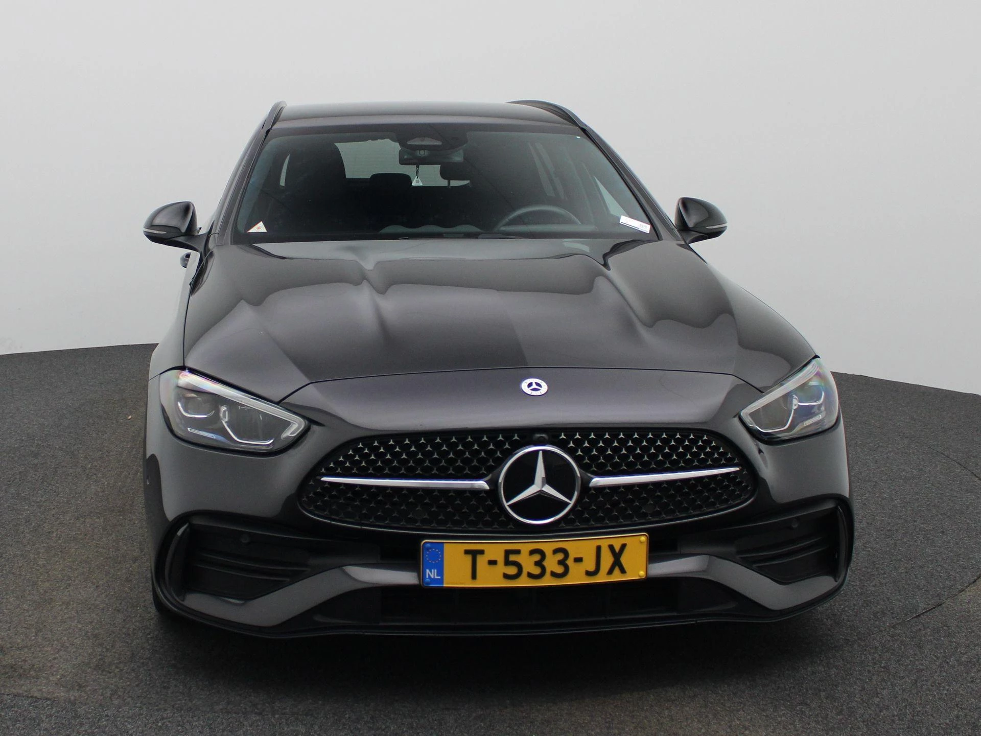 Mercedes-Benz-C-Klasse-image-2