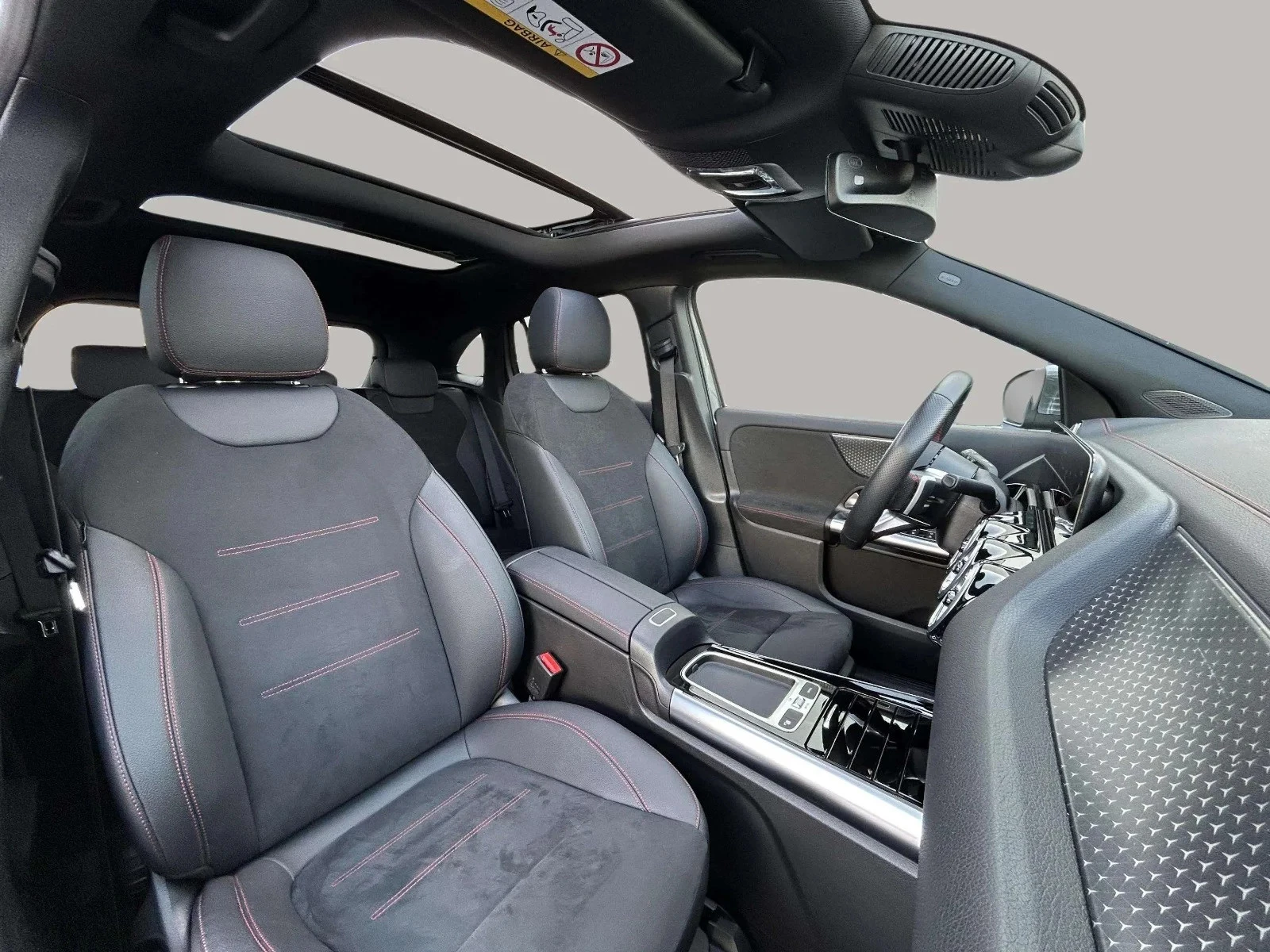 Mercedes-Benz-EQA-image-11