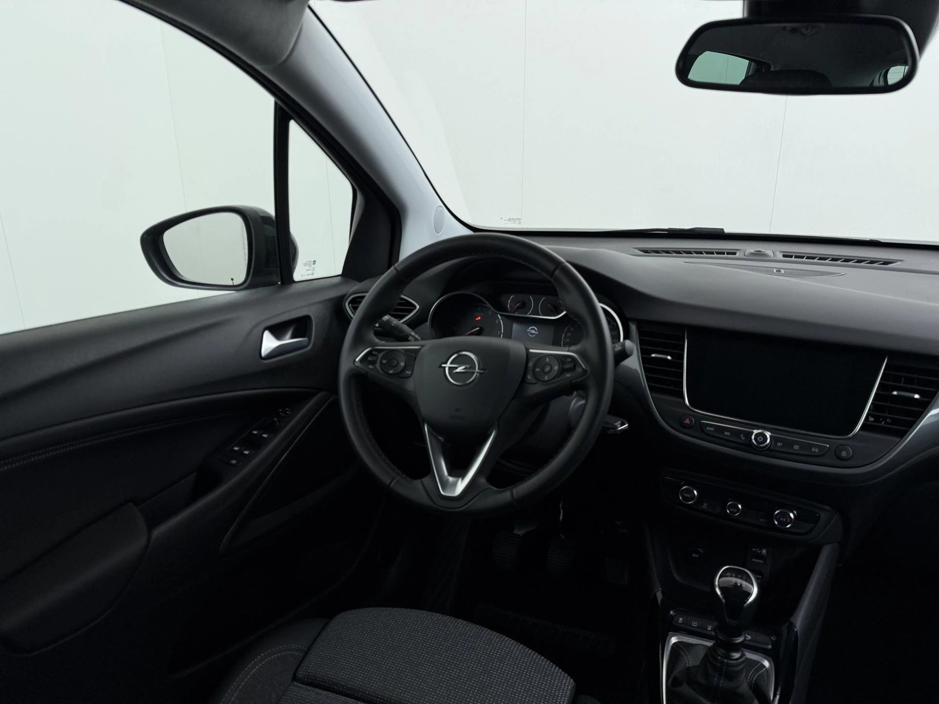 Opel-Crossland-image-16