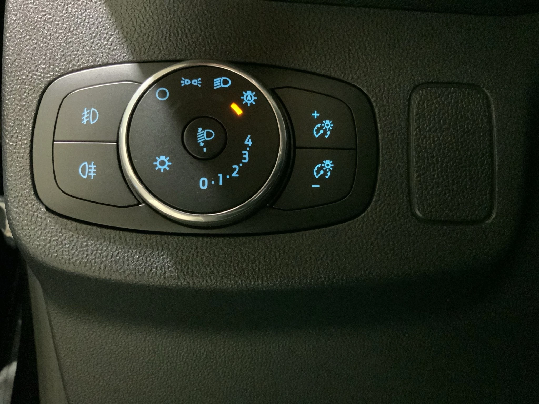 Ford Puma 1.0 EcoBoost MHEV Titanium | LED | Winter-Paket