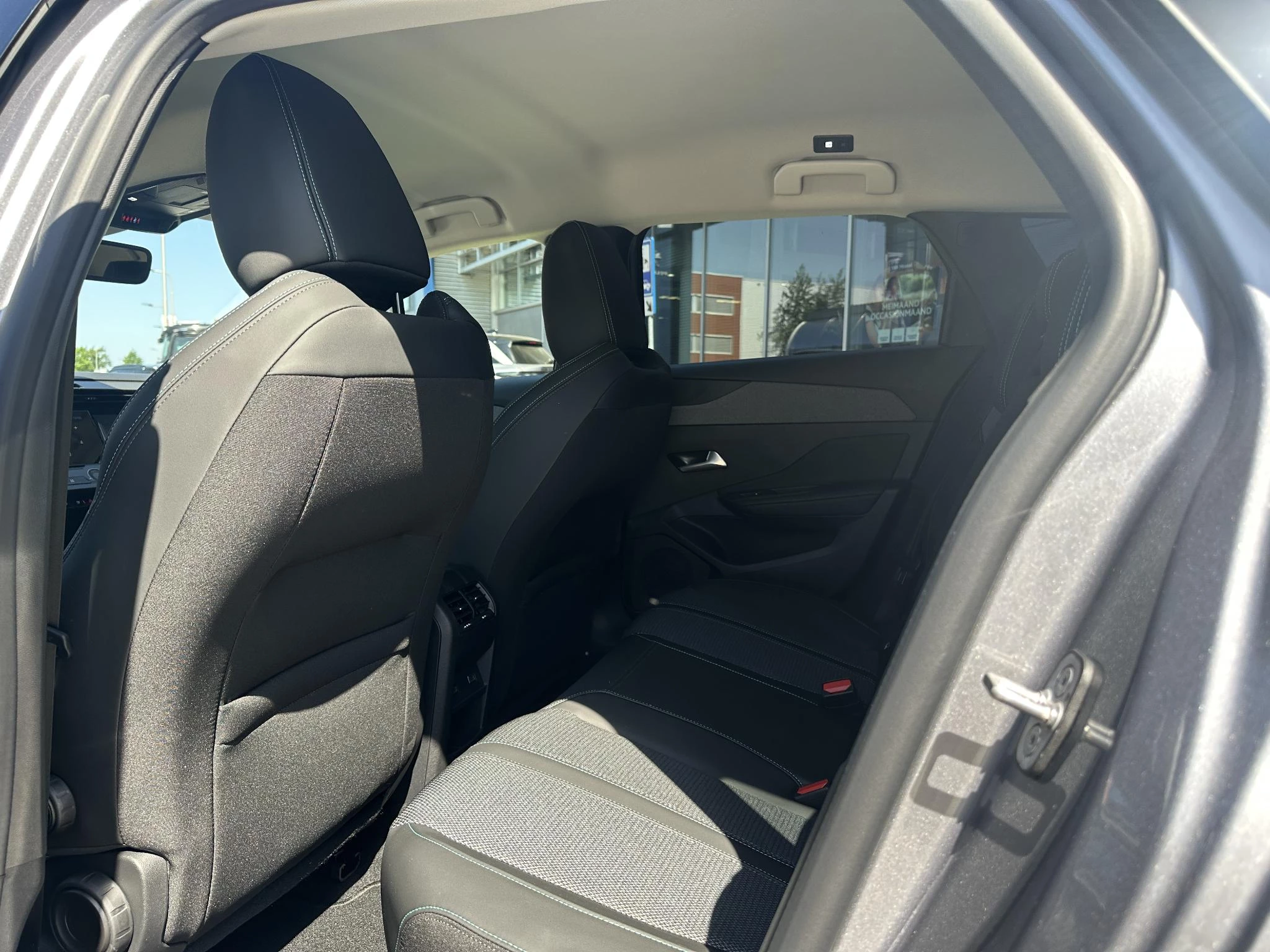 Peugeot-308-image-11