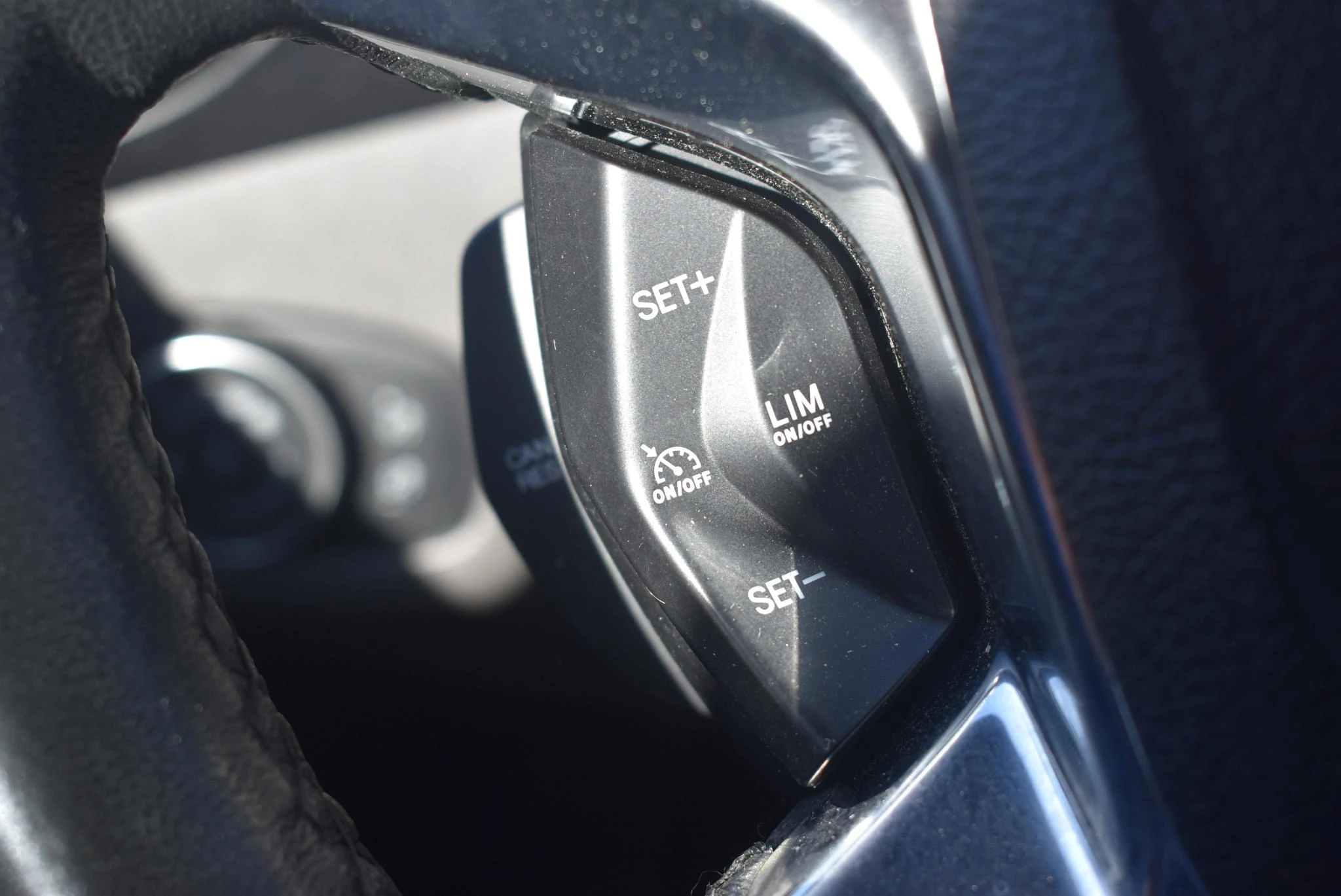 Ford-Transit Connect-image-14