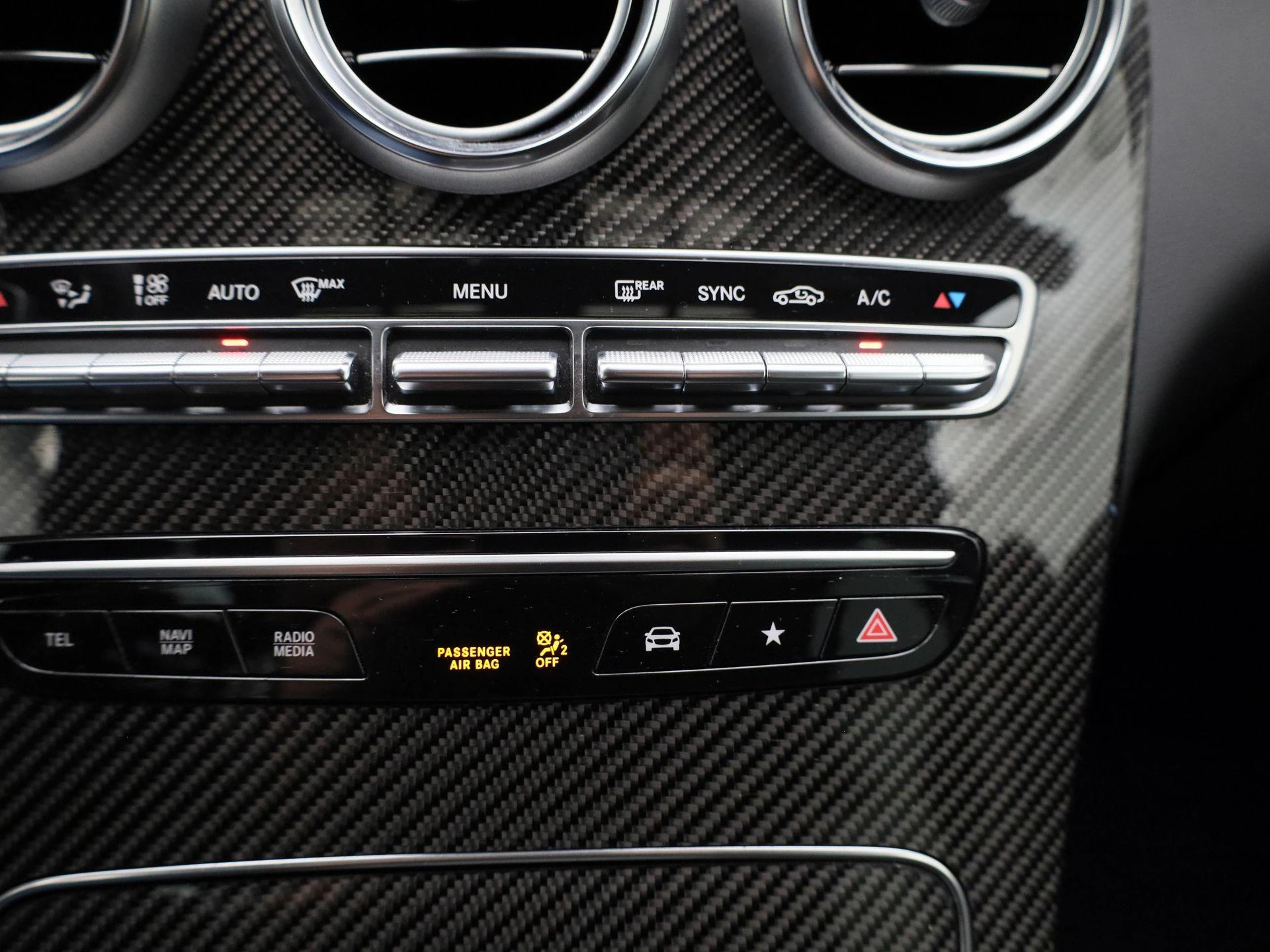 Mercedes-Benz-GLC-image-22