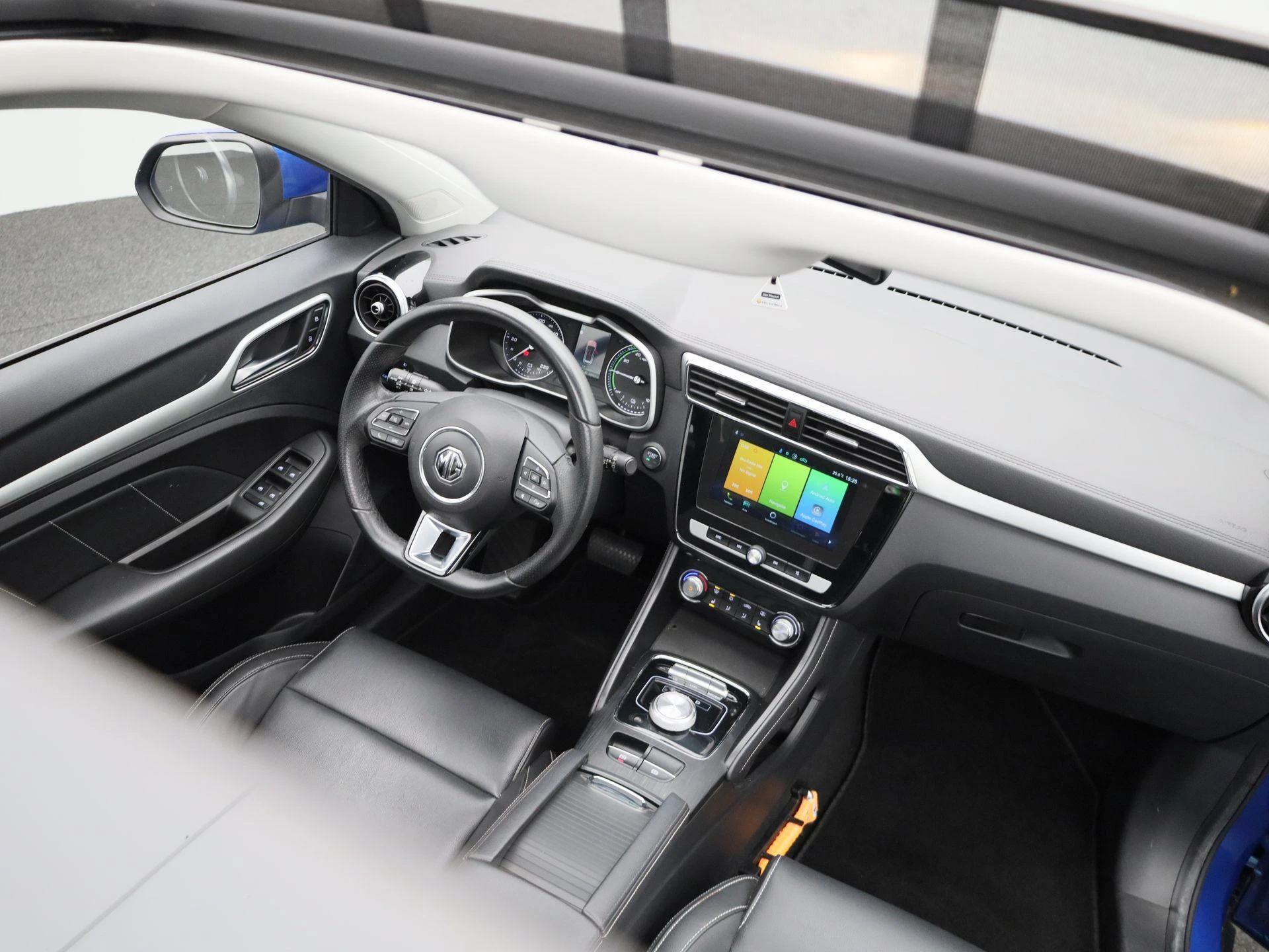 MG-ZS EV-image-33