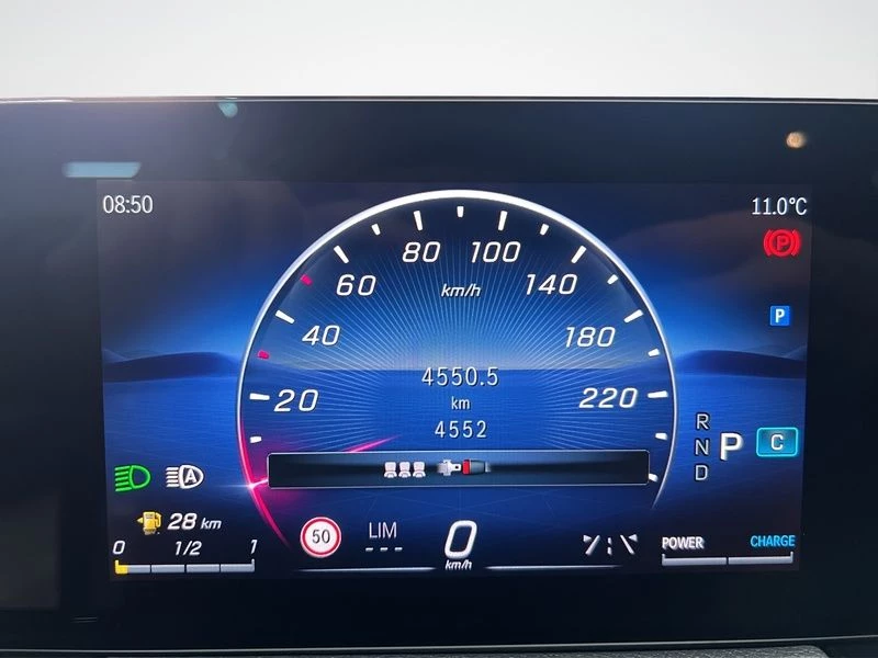 Mercedes-Benz GLA 200 PROGRESSIVE AHK MBUX KLIMA NAVI SHZ Progressive