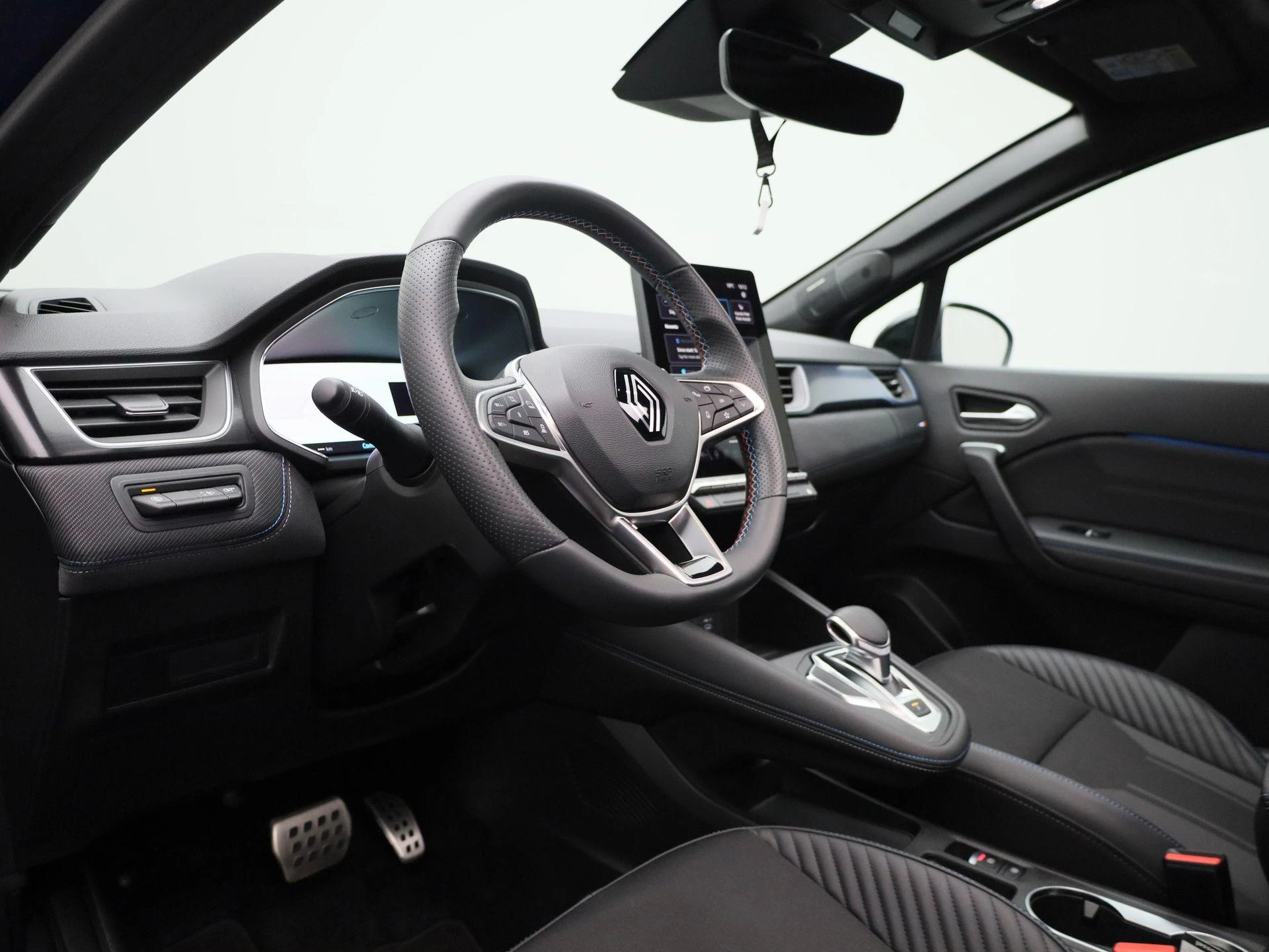 Renault-Captur-image-29