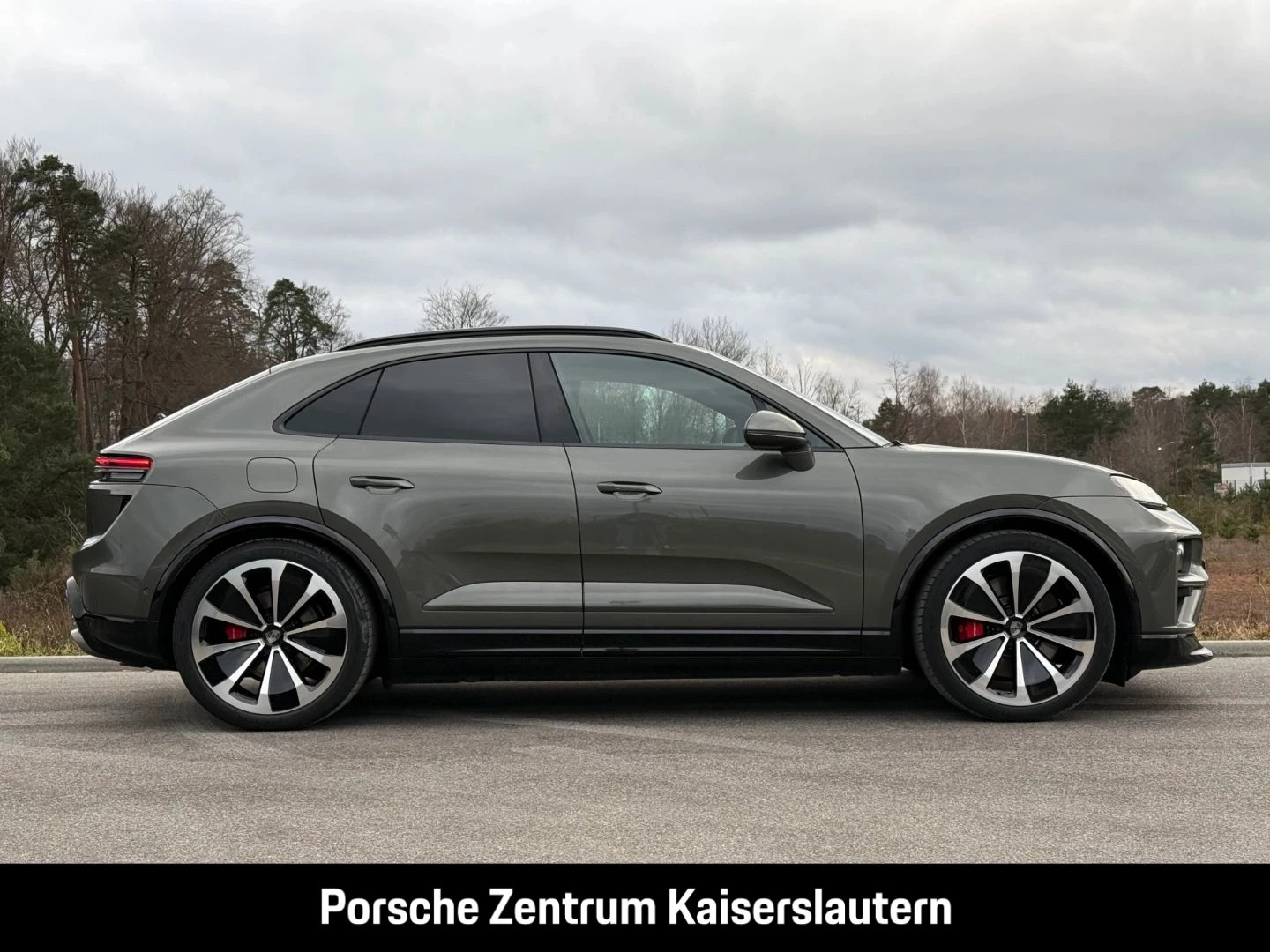 Porsche Macan Turbo 22-Zoll Rückfahrkamera LED-Matrix turbo