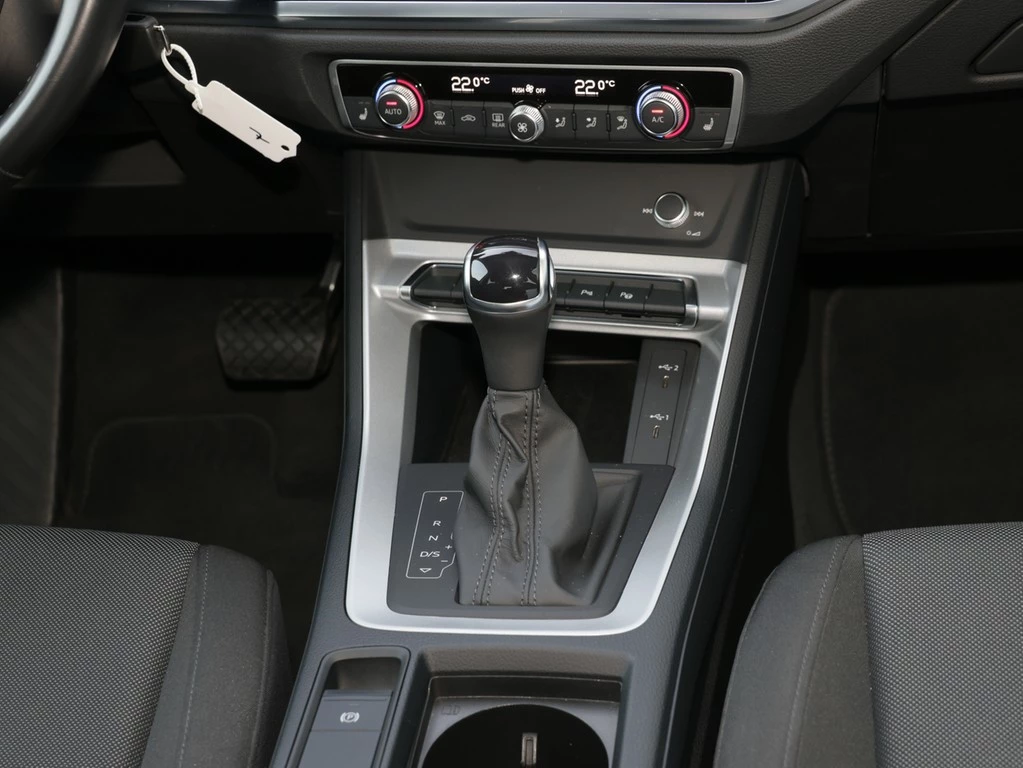 Audi-Q3-image-9