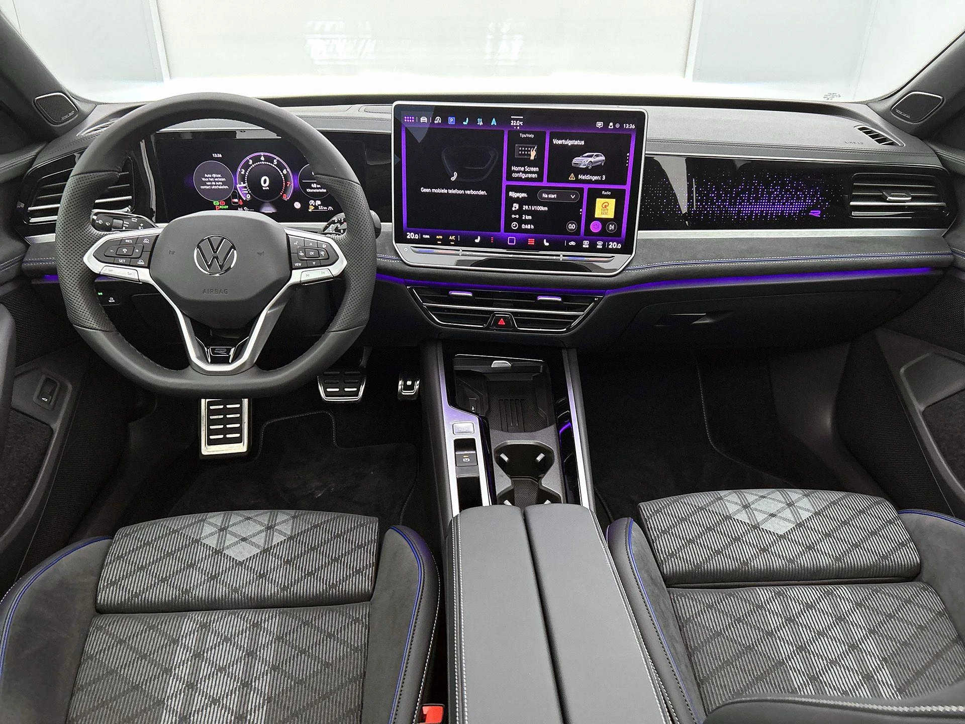 Volkswagen-Passat-image-20