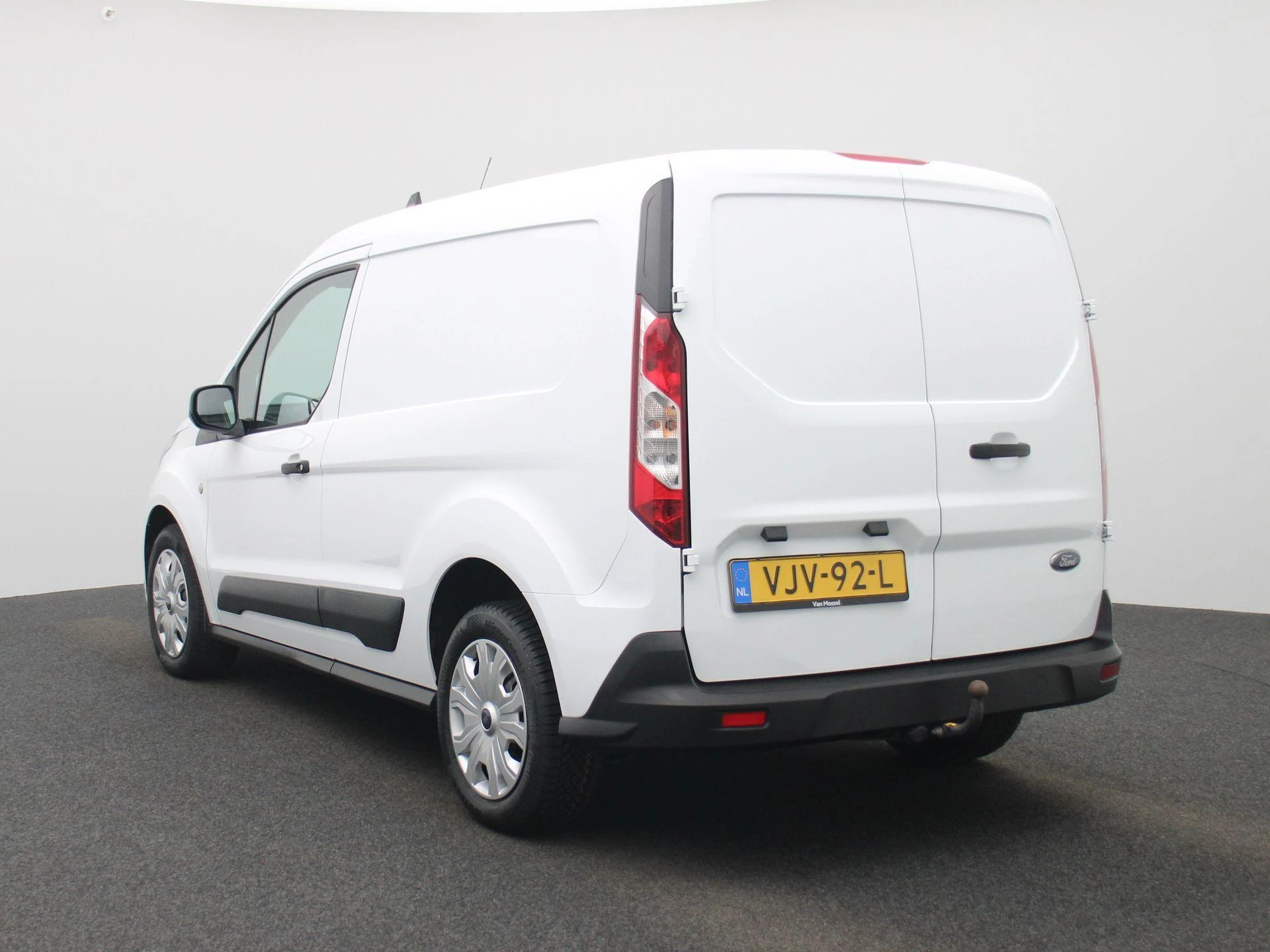 Ford-Transit Connect-image-1