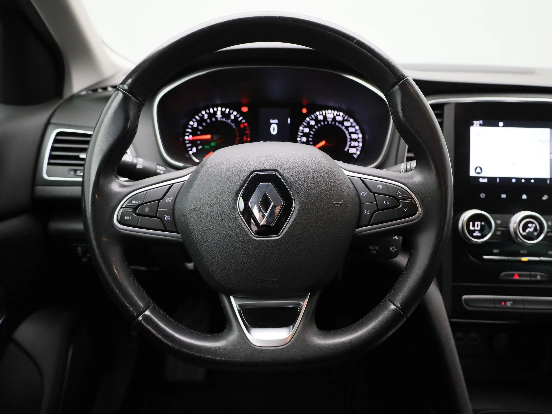Renault-Mégane Grand Tour-image-6