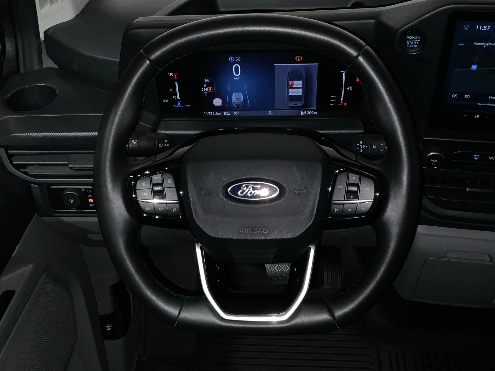 Ford-Transit Custom-image-12