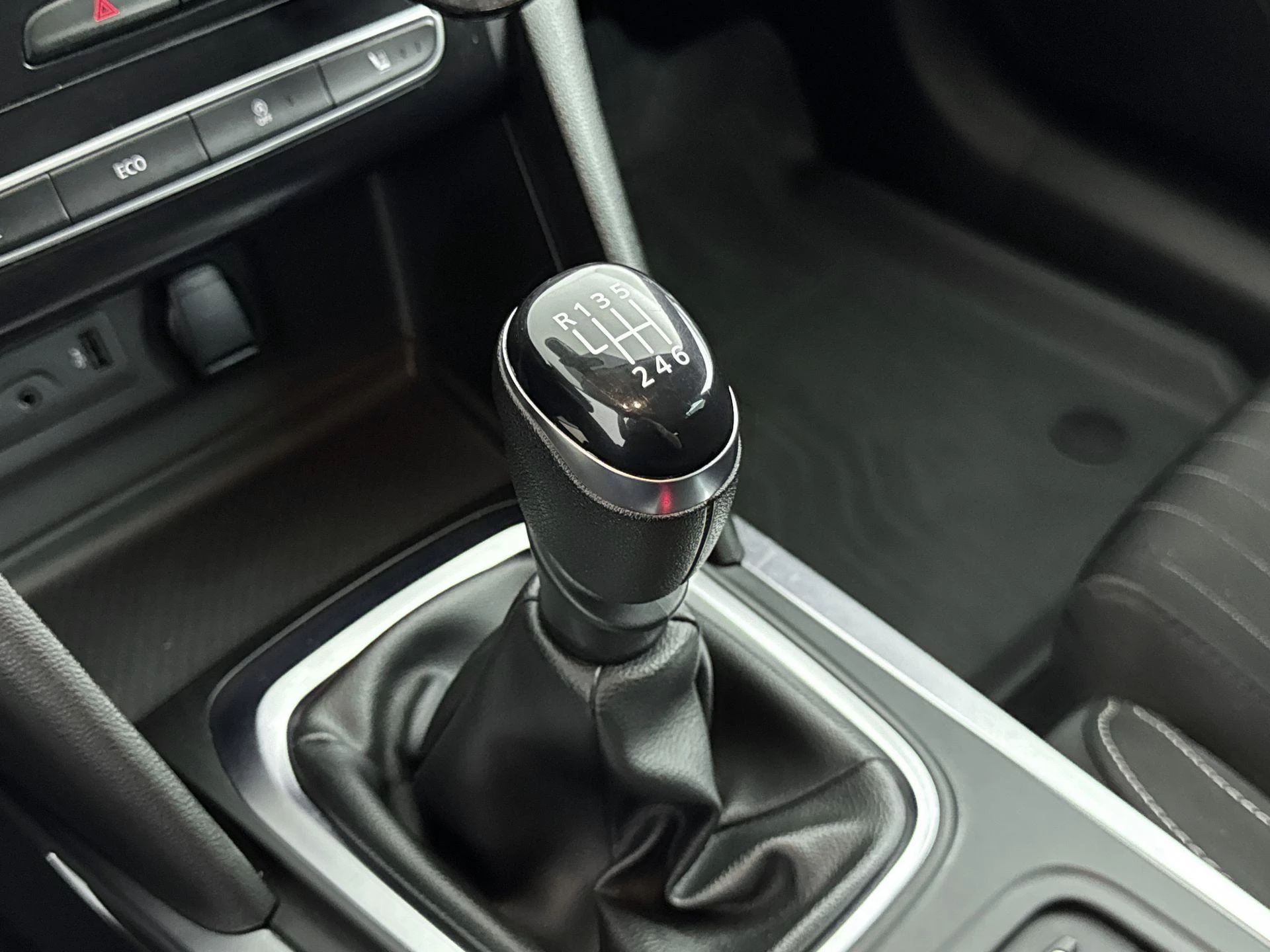 Renault Mégane Estate 1.3 TCe 115Pk Limited