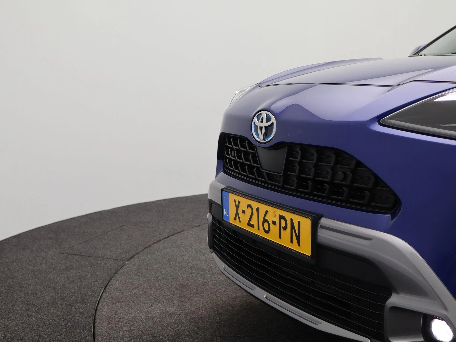 Toyota-Yaris Cross-image-32