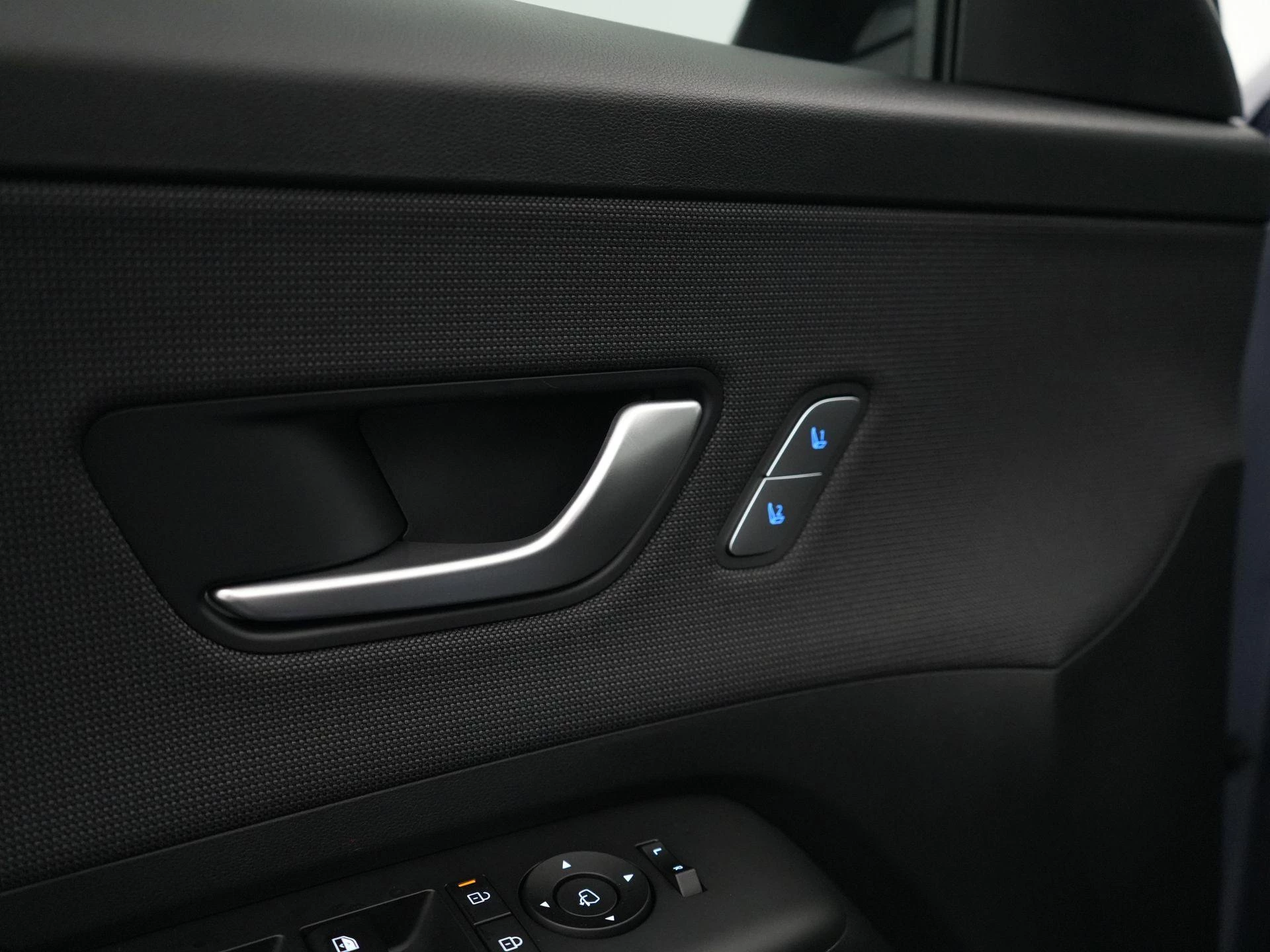 Hyundai-Kona-image-35