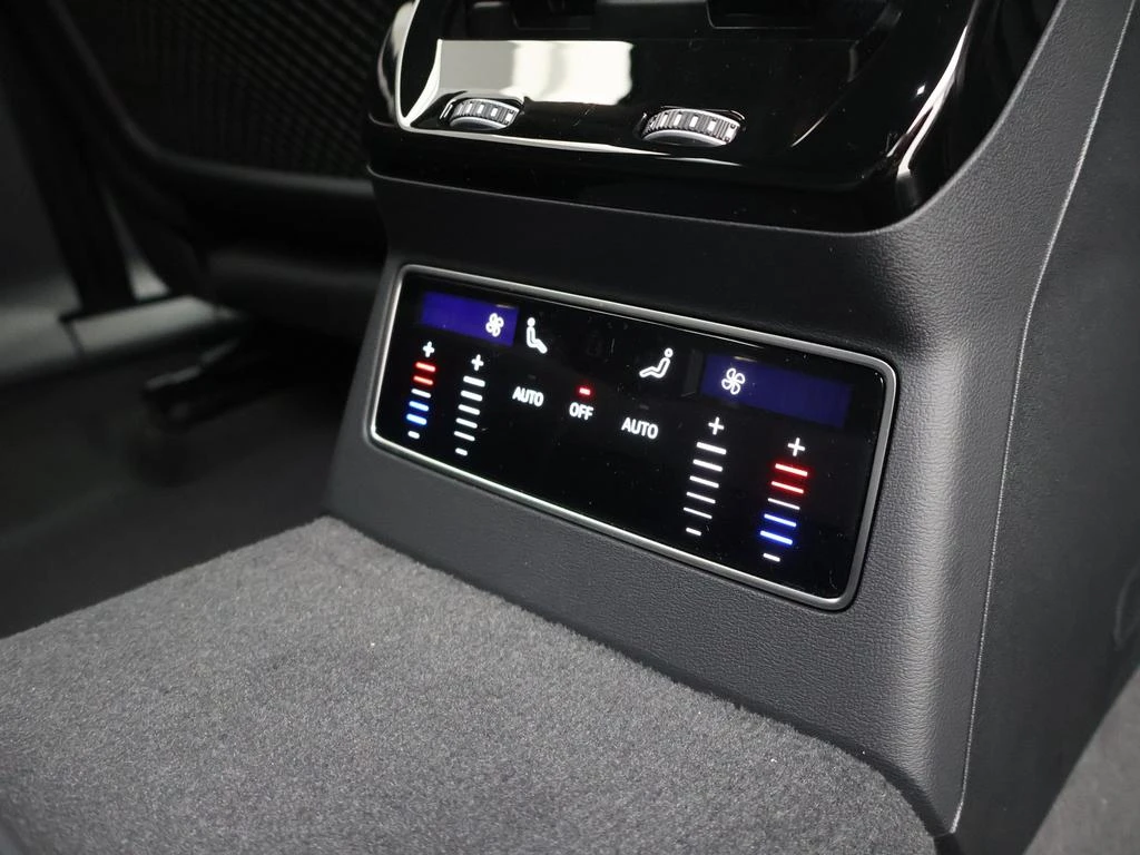 Audi-A6-image-10