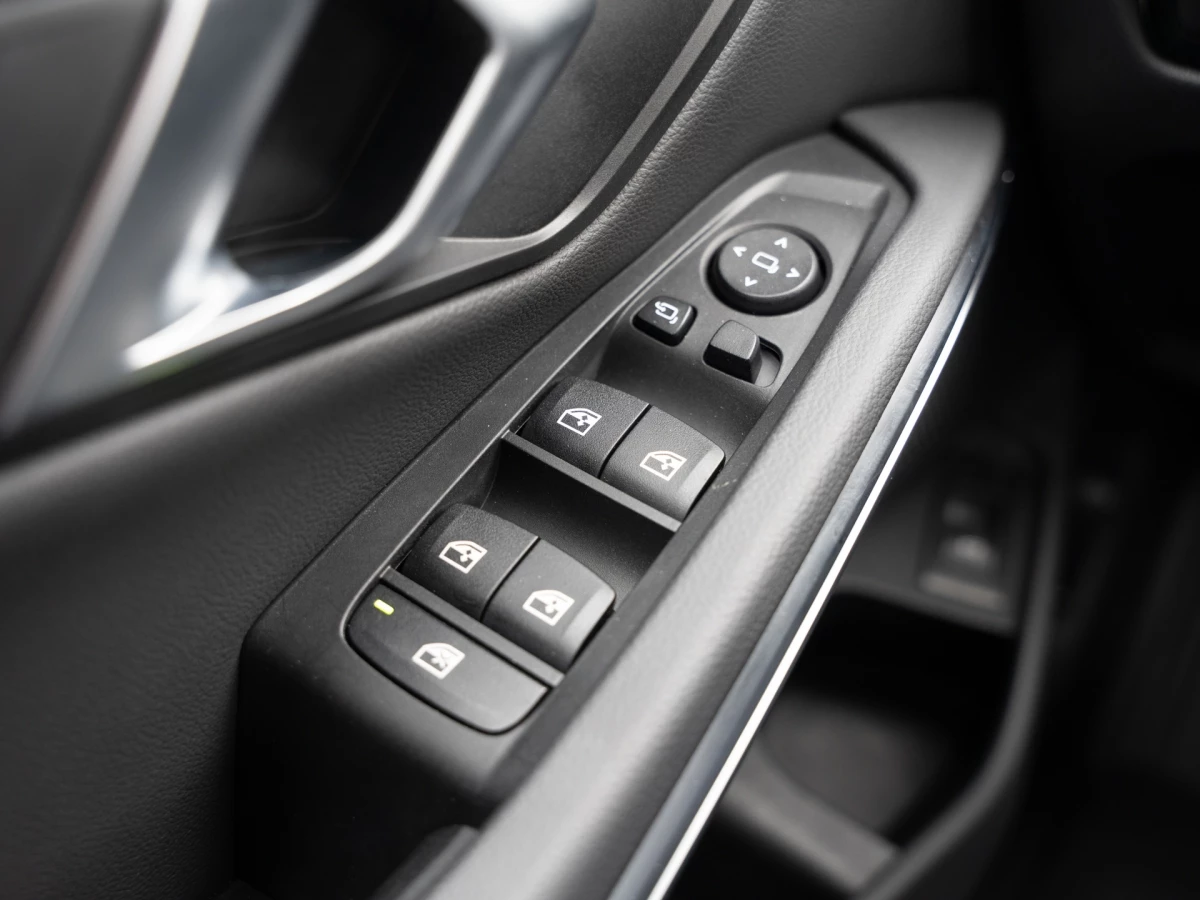 BMW-3er Reihe-image-14