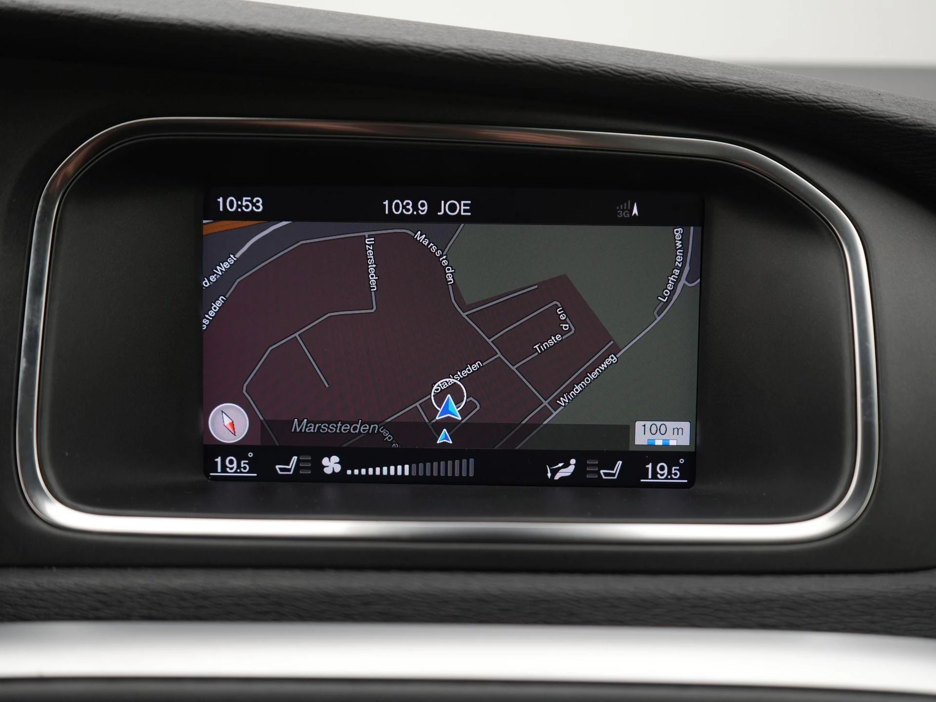 Volvo V40 Cross Country 1.5 T3 Edition+