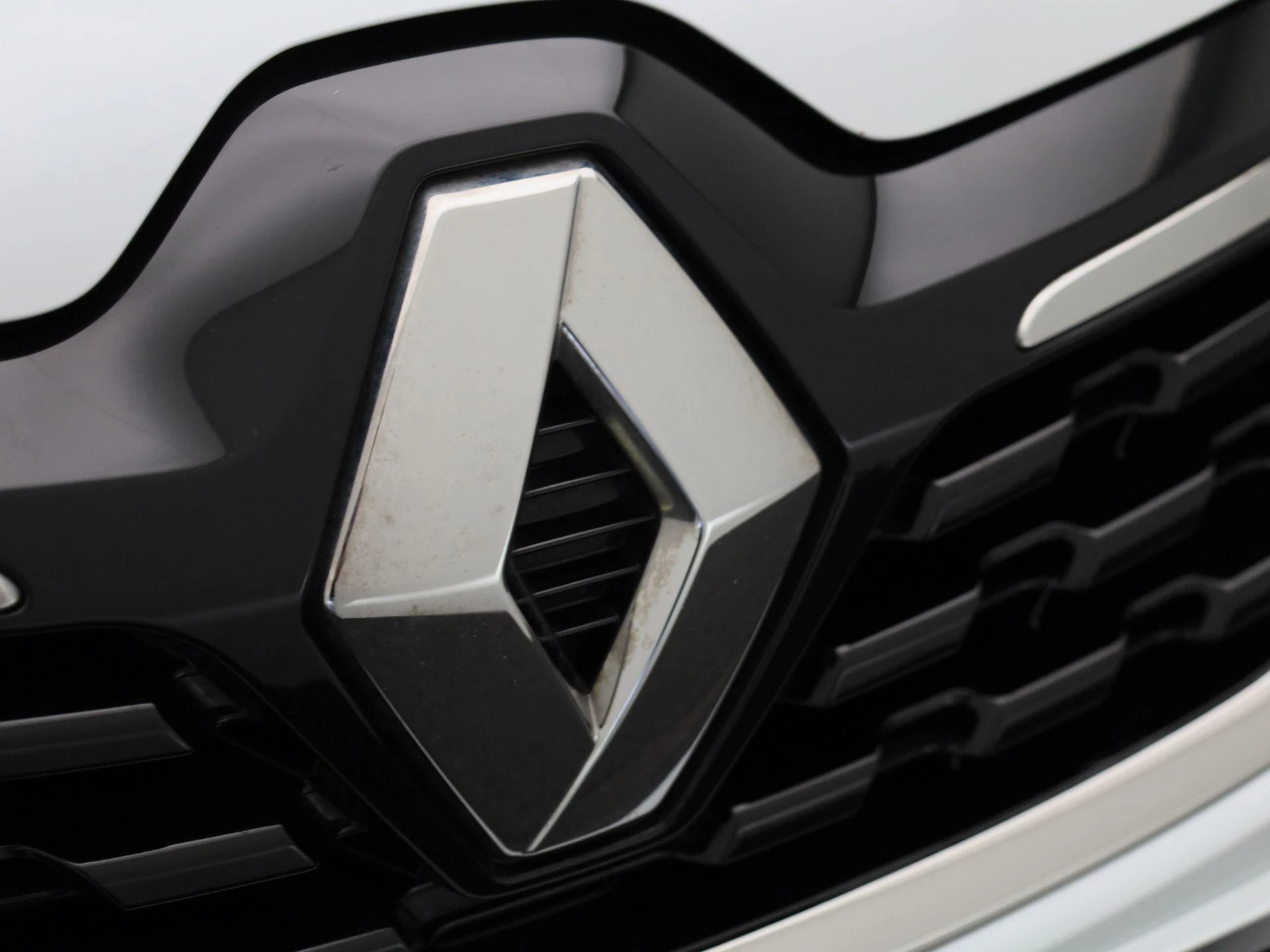 Renault-Arkana-image-30