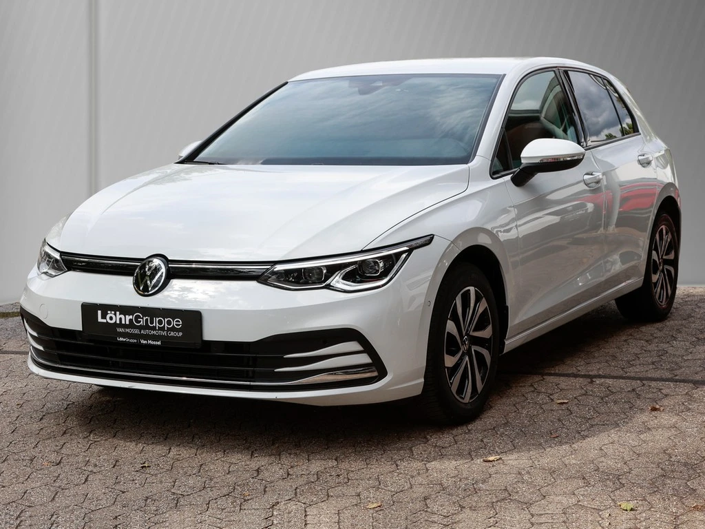 Volkswagen-Golf-image-1