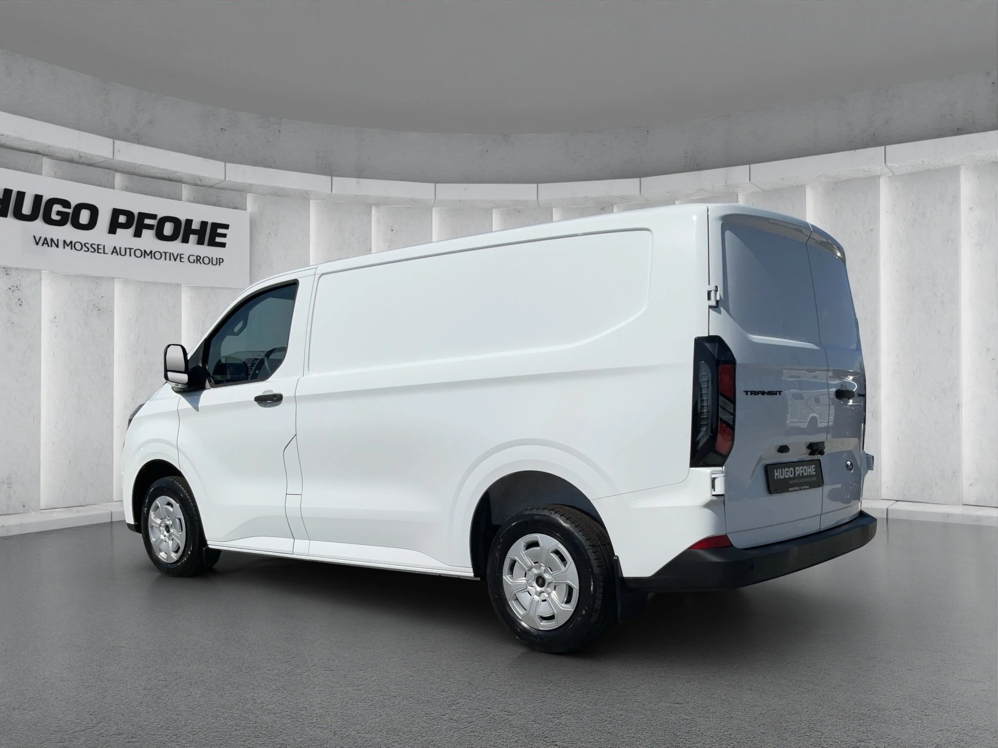 Ford-Transit Custom-image-2