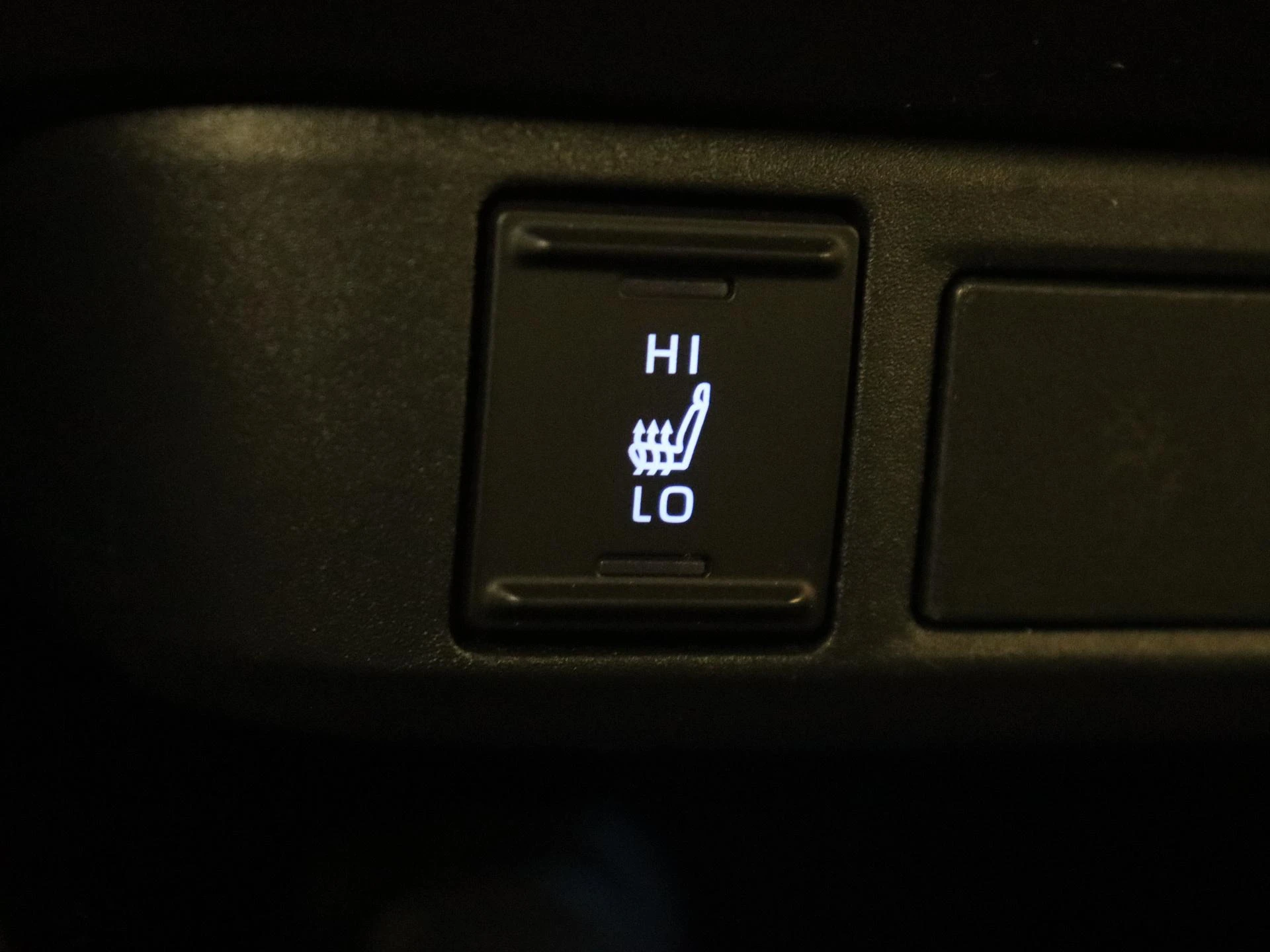 Toyota-Yaris-image-24