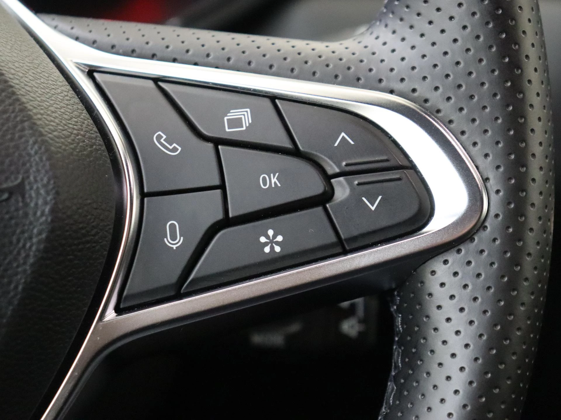 Renault-Captur-image-17