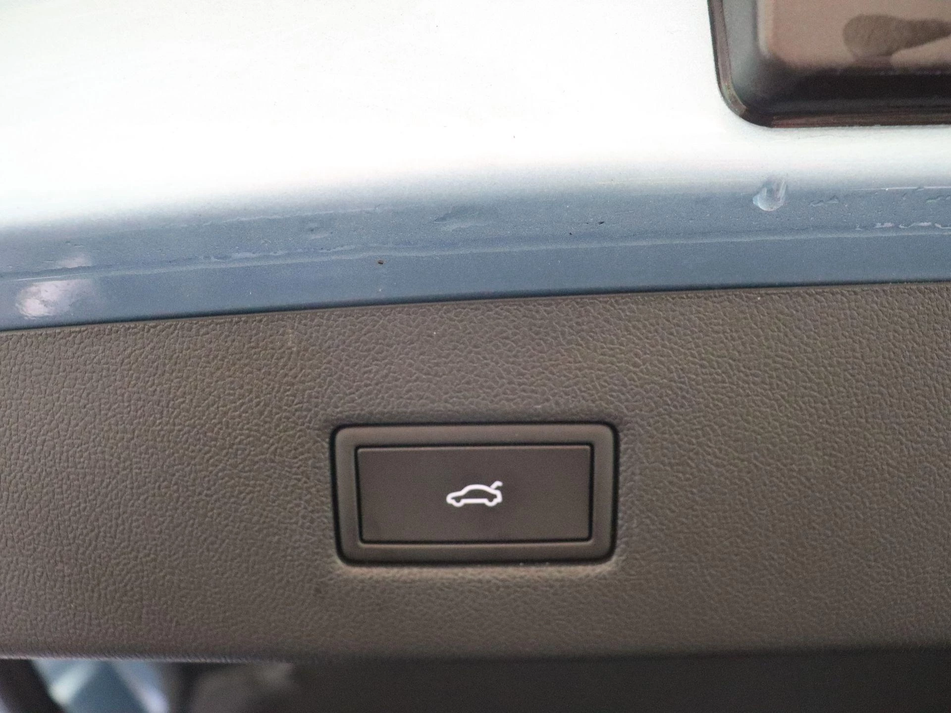 Ford-Explorer-image-18