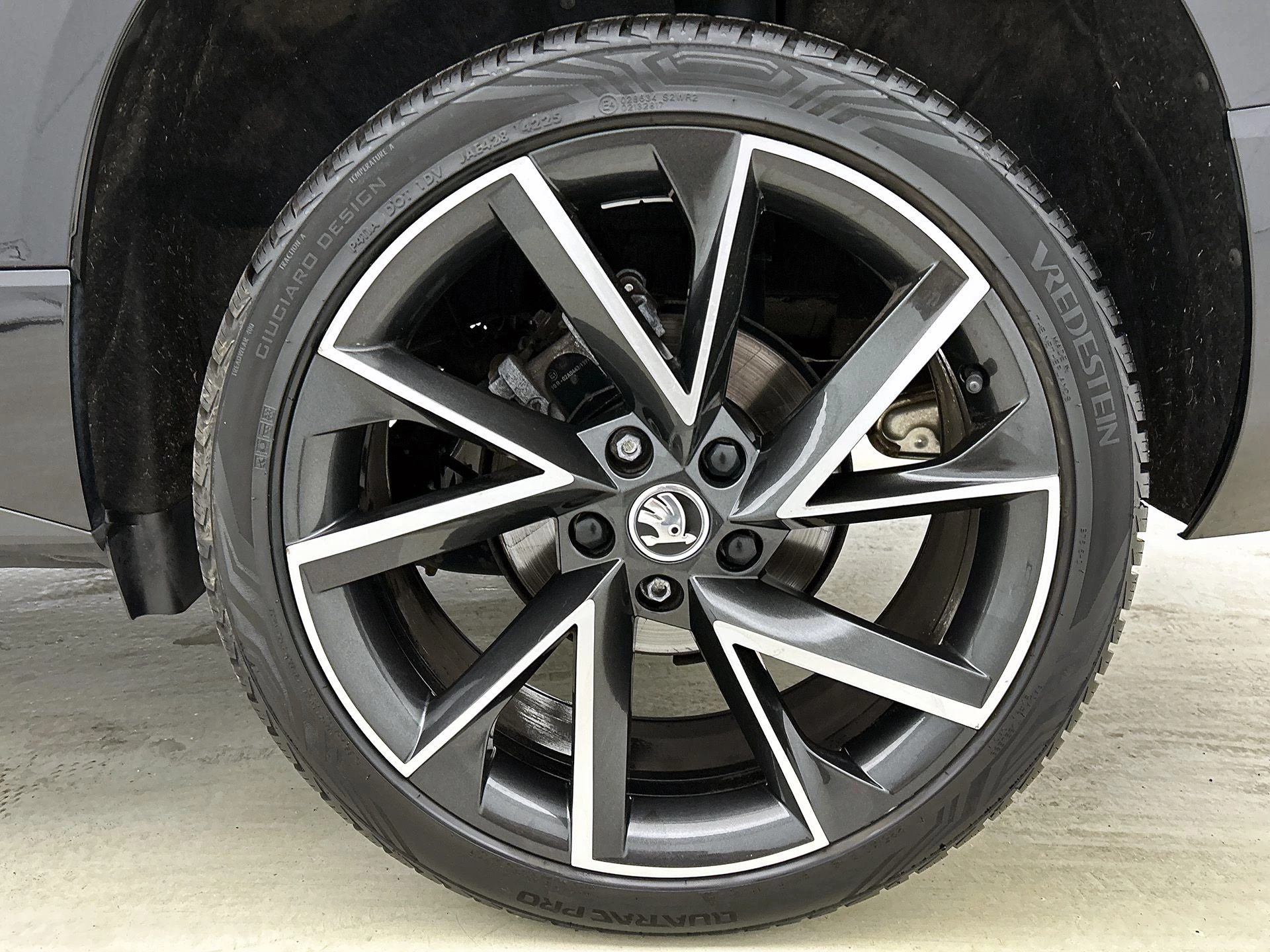 Škoda Karoq 1.5 TSI ACT Sportline Business