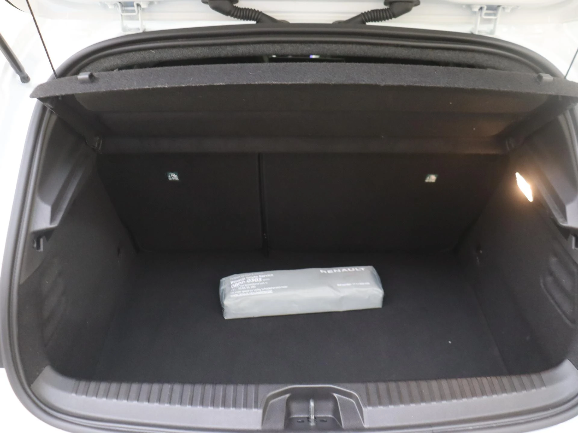 Renault-Clio-image-27