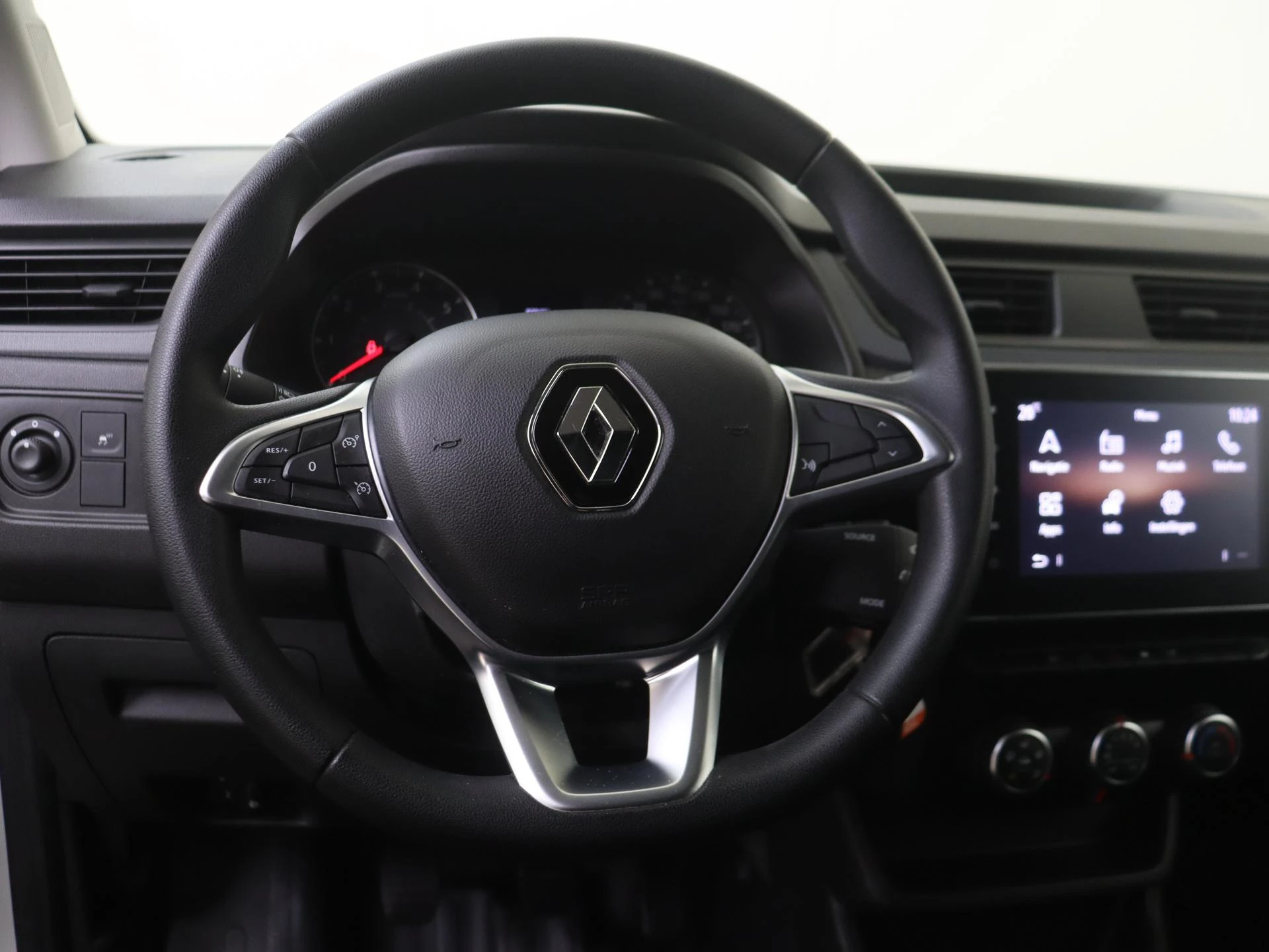 Renault-Express-image-9