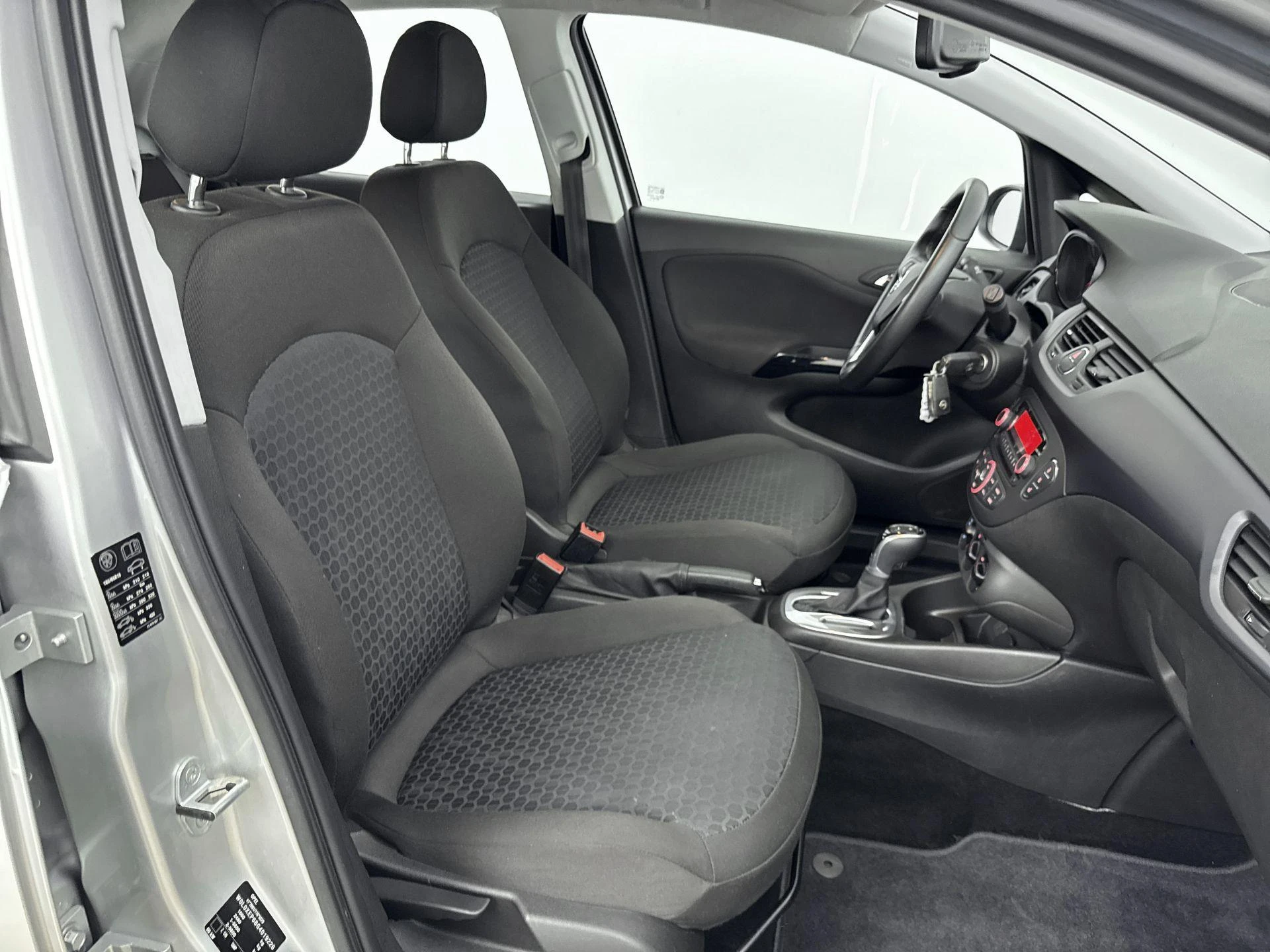 Opel-Corsa-image-10