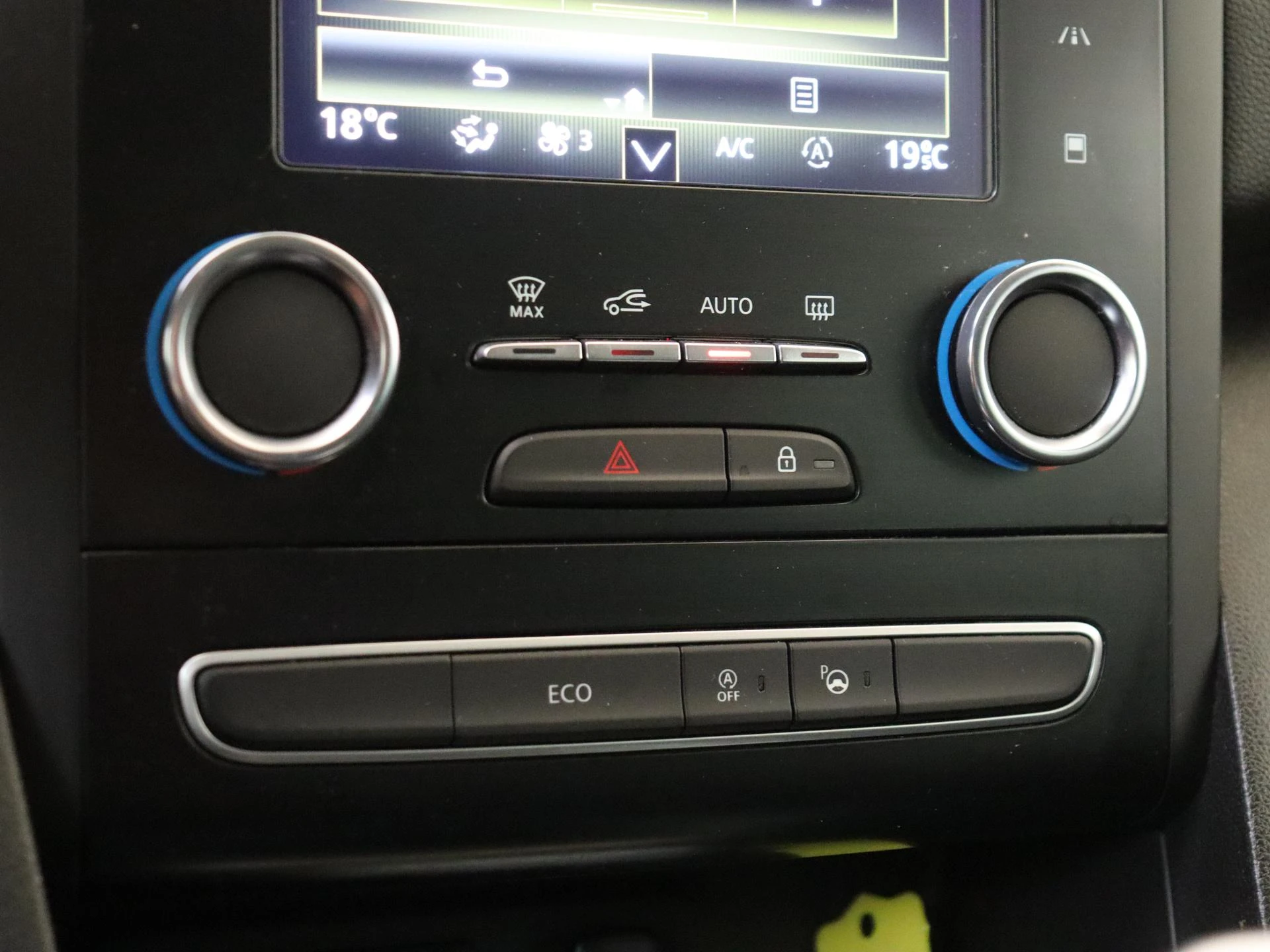 Renault-Mégane-image-20
