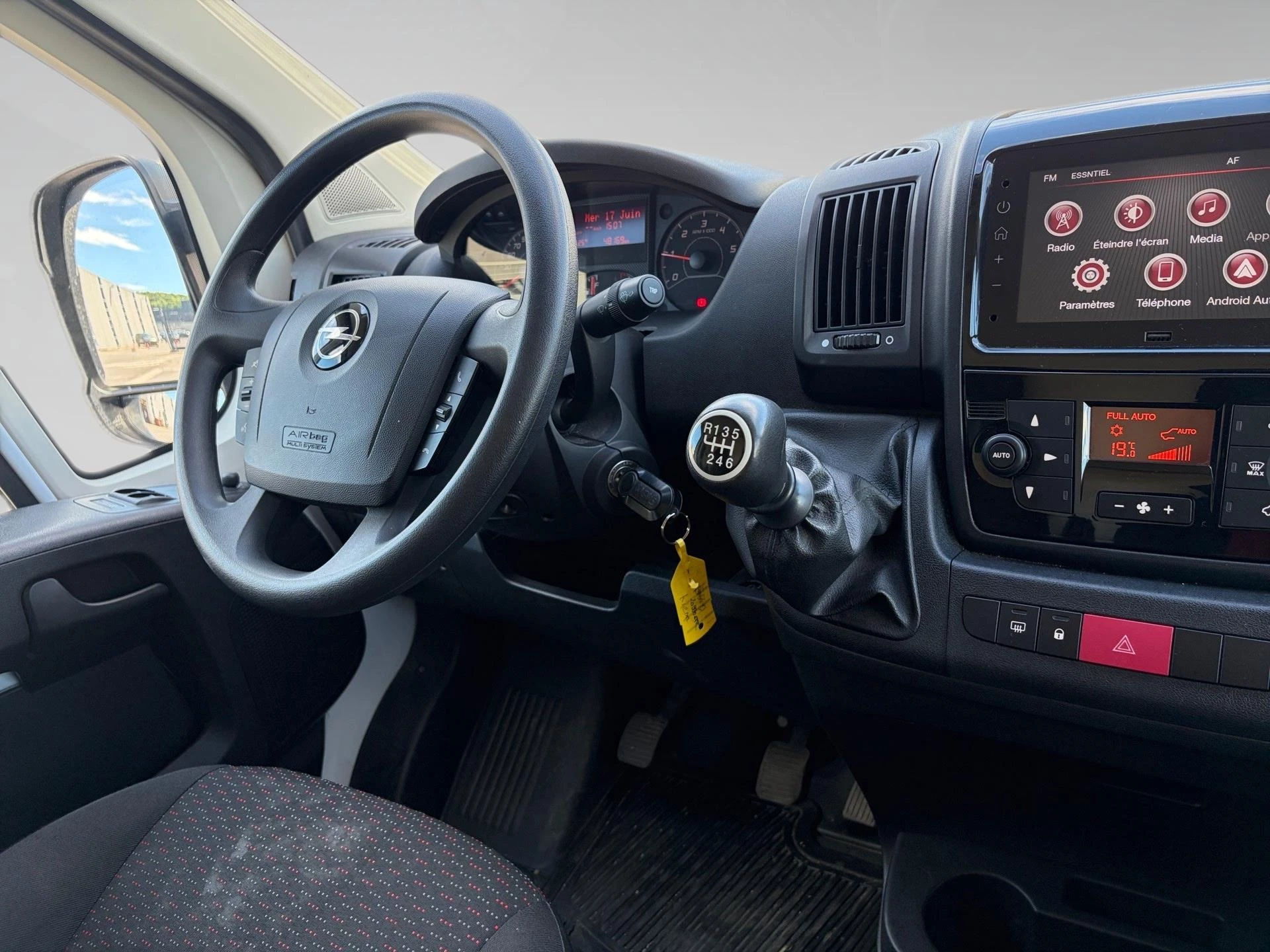 Opel Movano 35 2.2 Turbo D S/S VI-E 140 MT6 L2