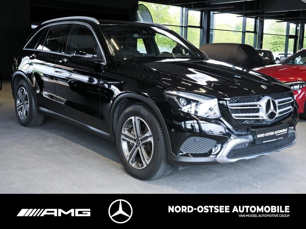 Mercedes-Benz-GLC-image-2