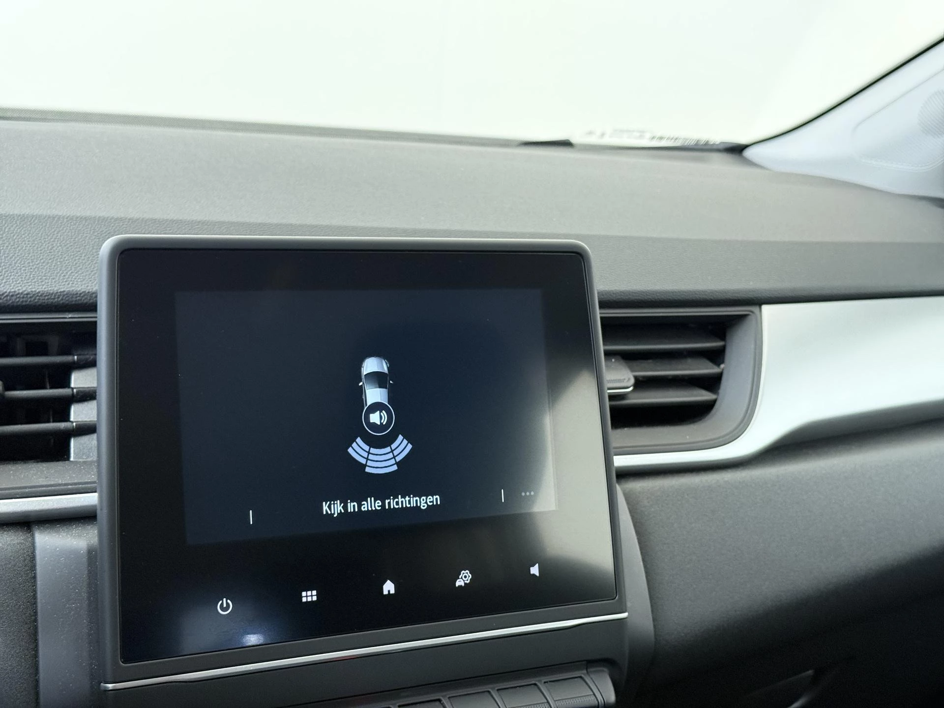 Renault-Captur-image-18