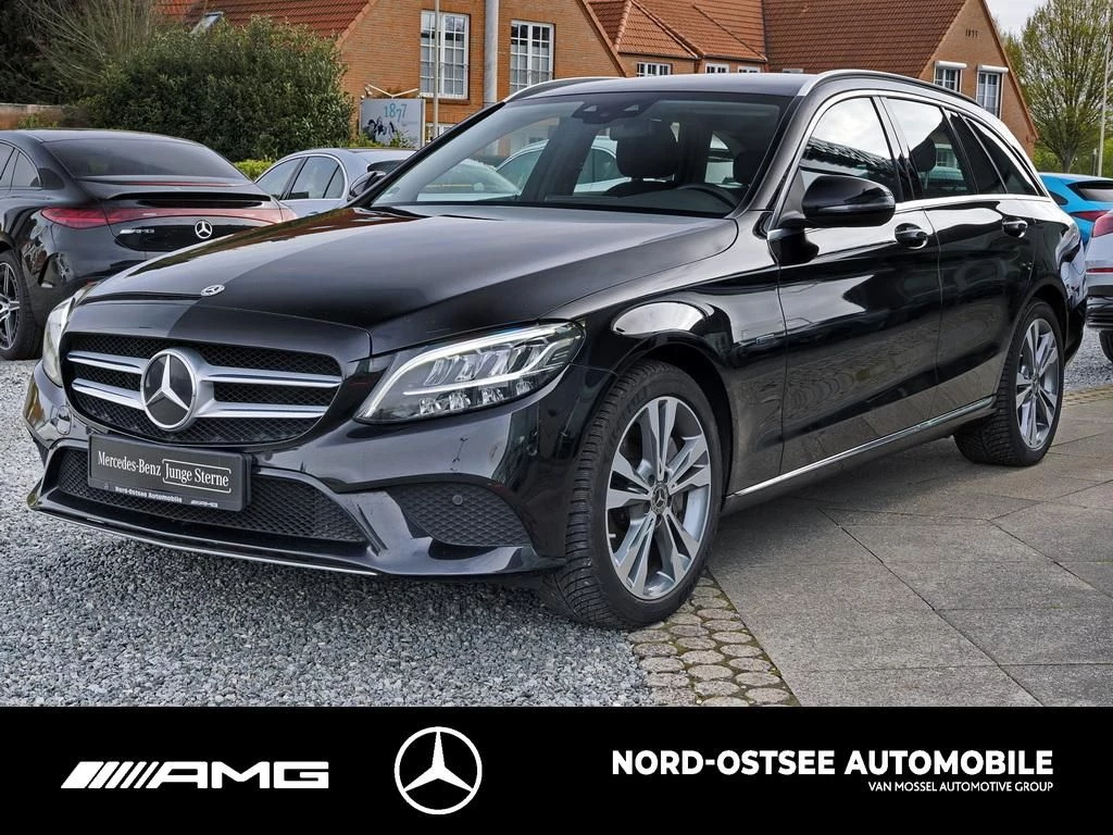Mercedes-Benz C-Klasse 300 T de AVANTGARDE KEYLESS LED TEMPO ADVANCED AVANTGARDEW205 C 300 T de AVANTGARDE KEYLESS LED TEMPO ADVANCED AVANTGARDE