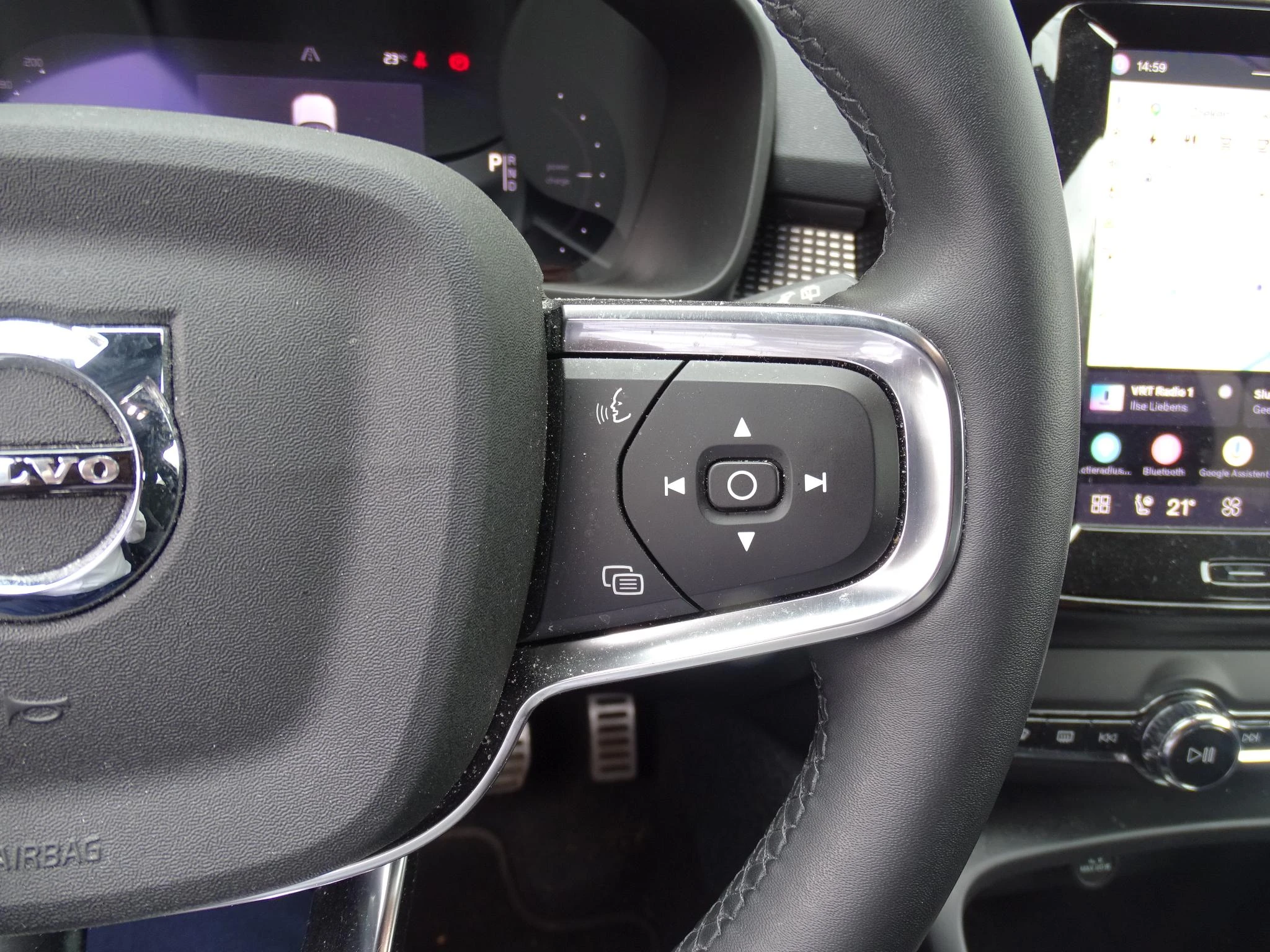 Volvo-XC40-image-22