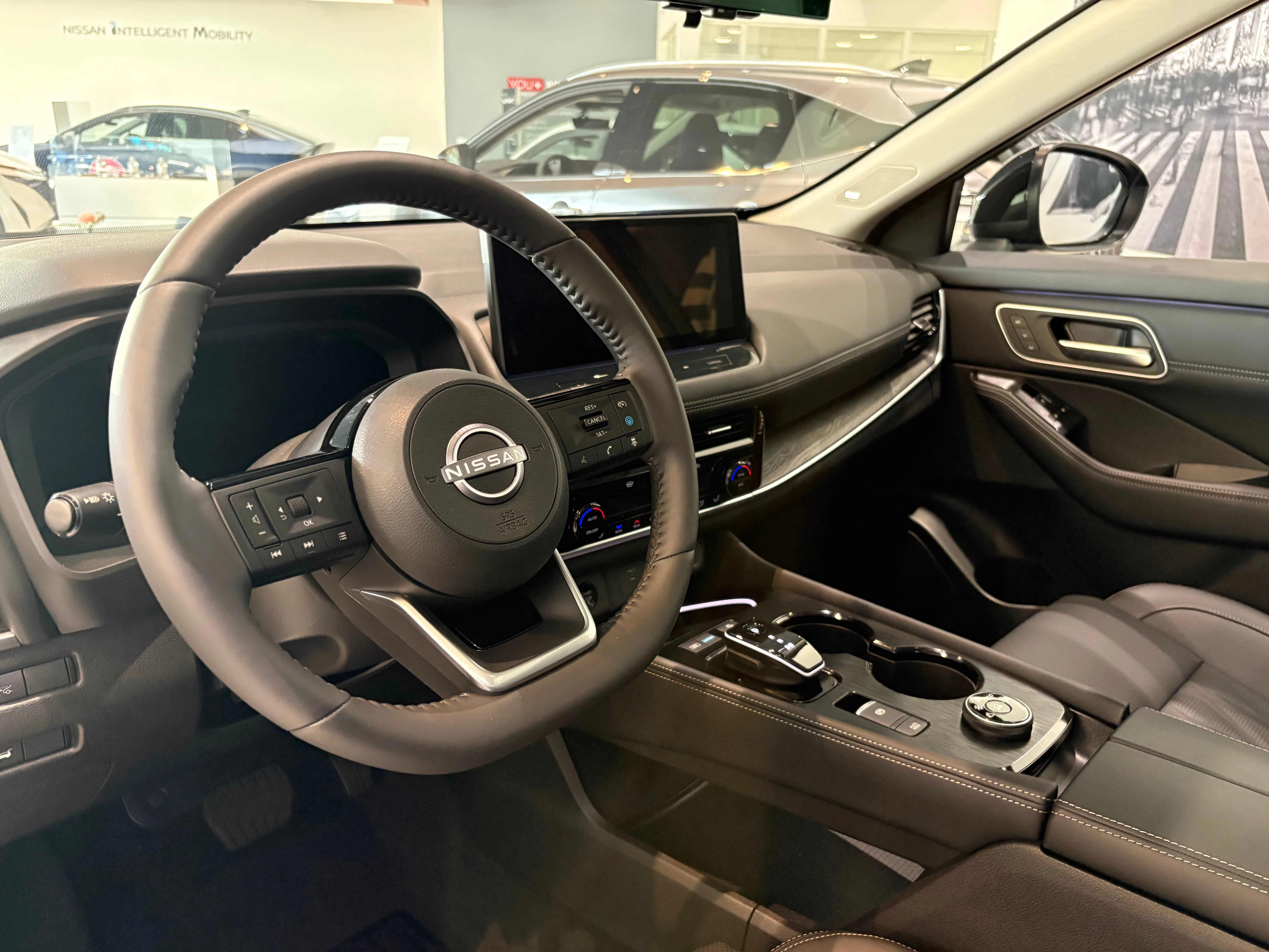 Nissan-X-Trail-image-3