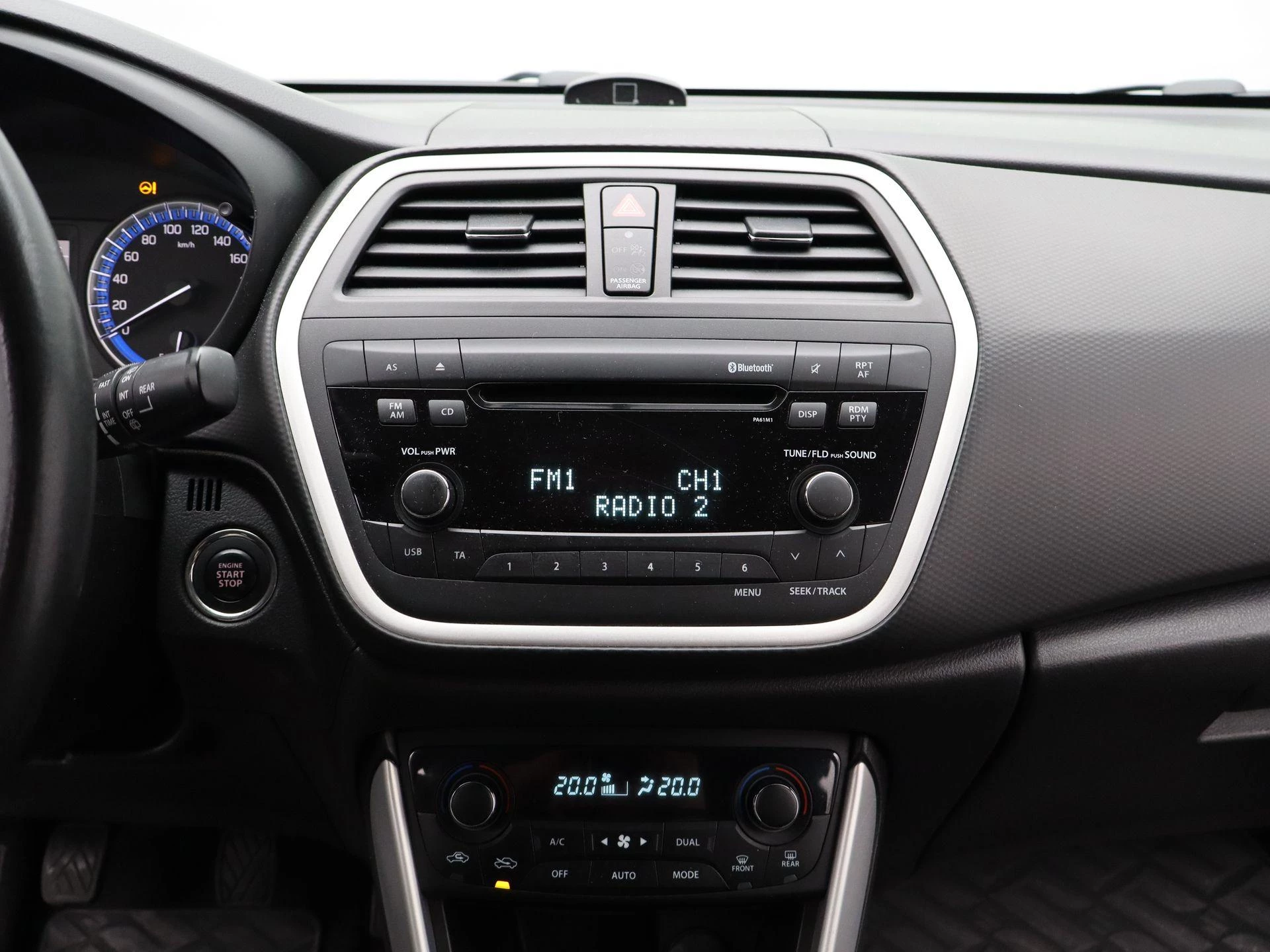 Suzuki-S-Cross-image-16