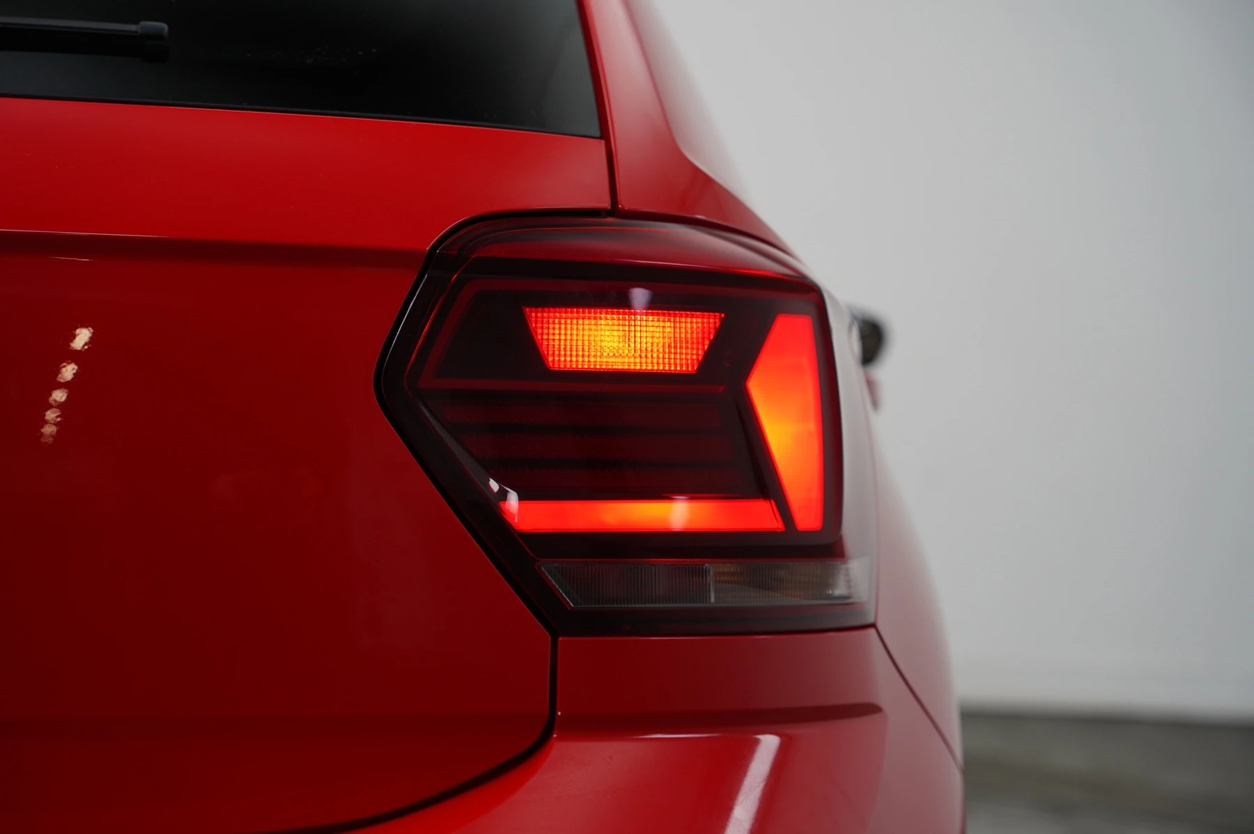 Volkswagen-Polo-image-29