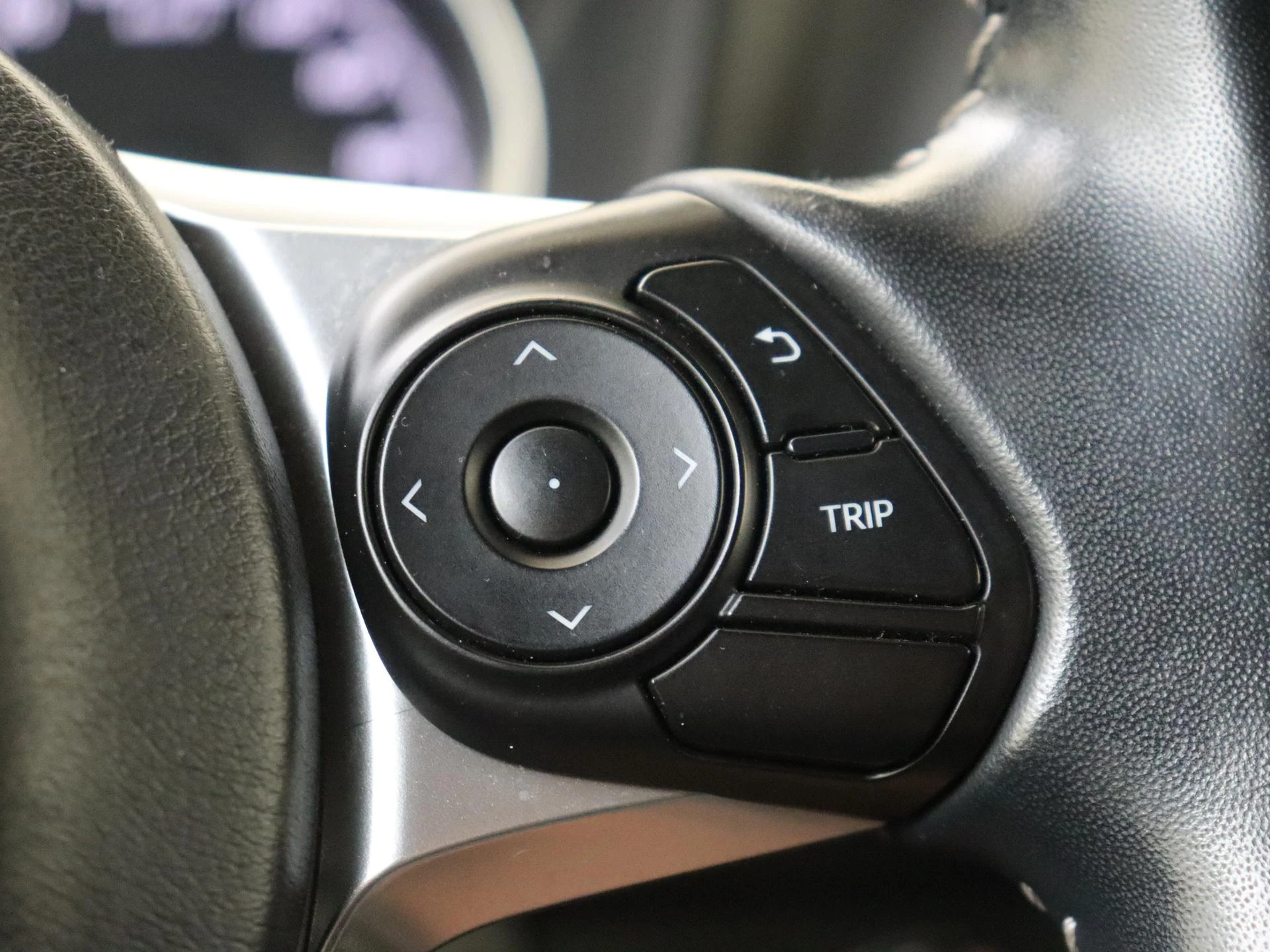 Toyota-Yaris-image-12