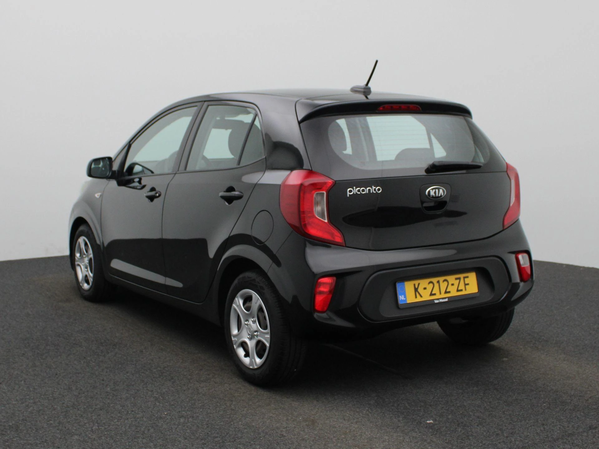 Kia-Picanto-image-3