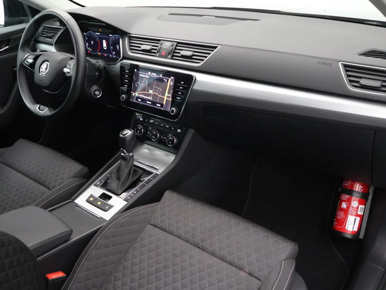 Škoda-Superb-image-2