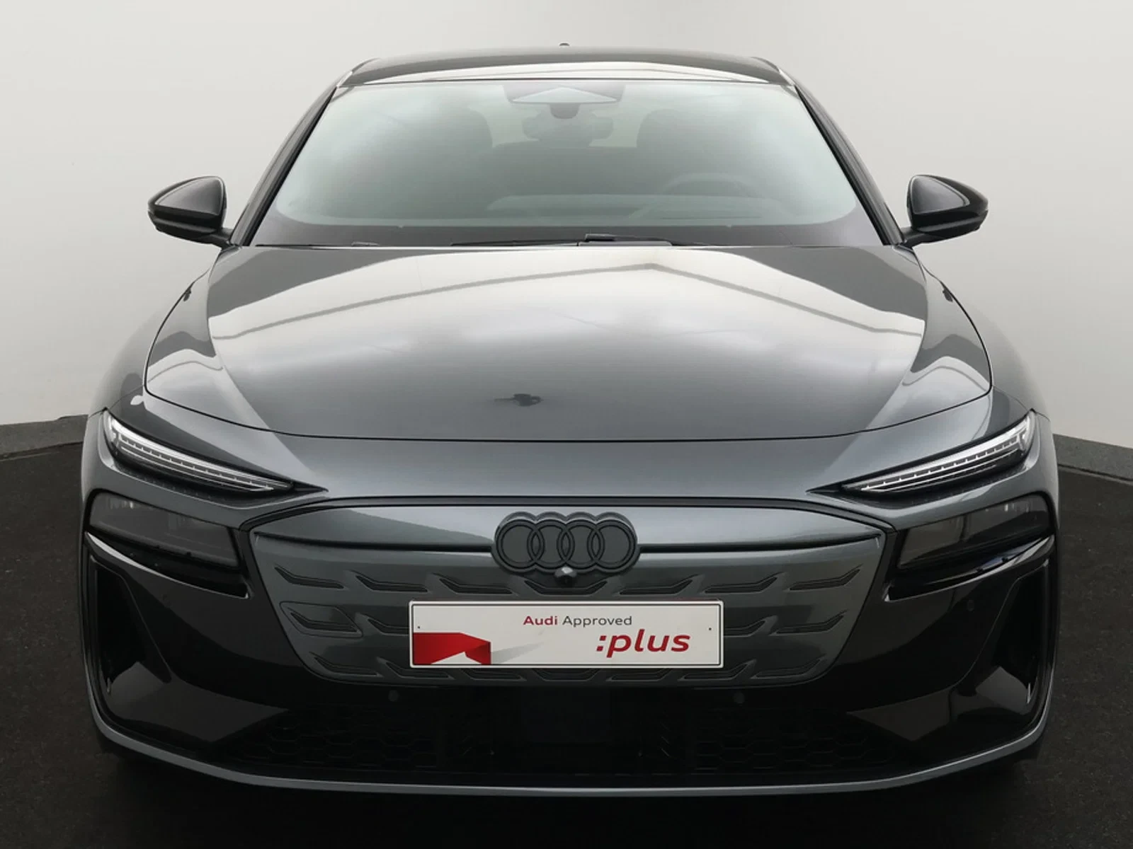 Audi A6 Avant e-tron Audi A6 Avant Corporate S e-tron performance 367PK *DEMO*