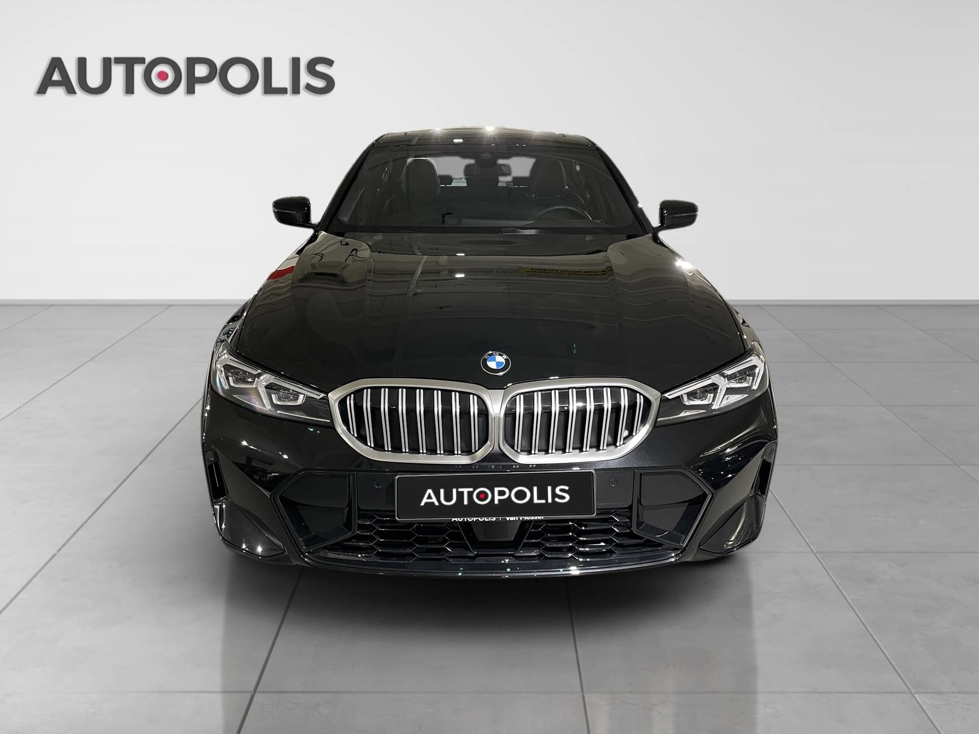 BMW-Série 3-image-15