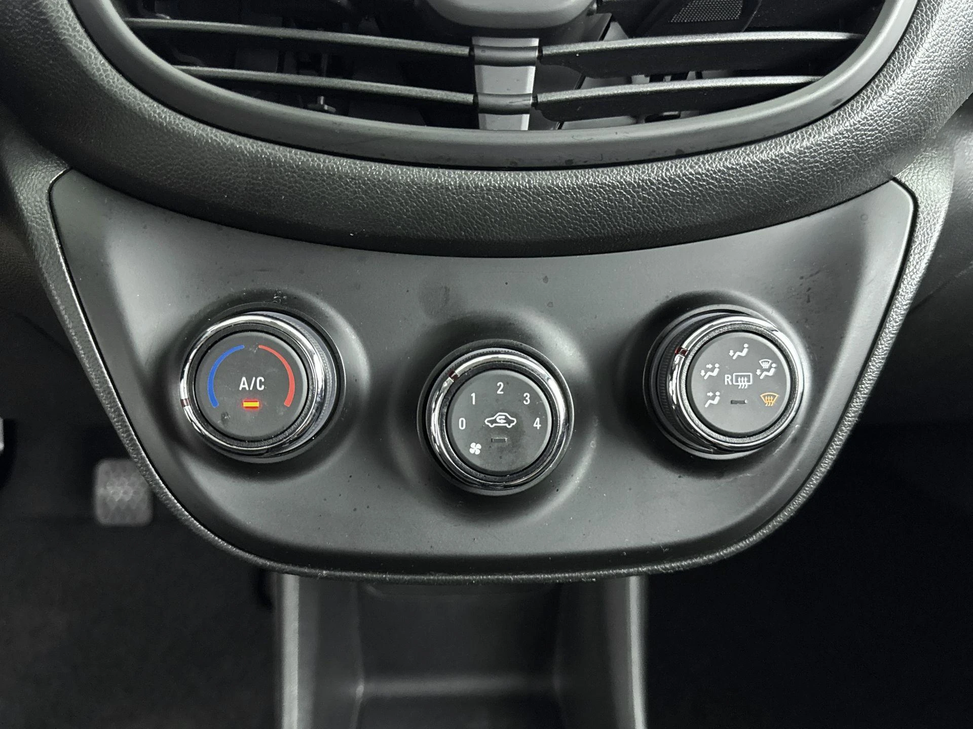 Opel-KARL-image-15